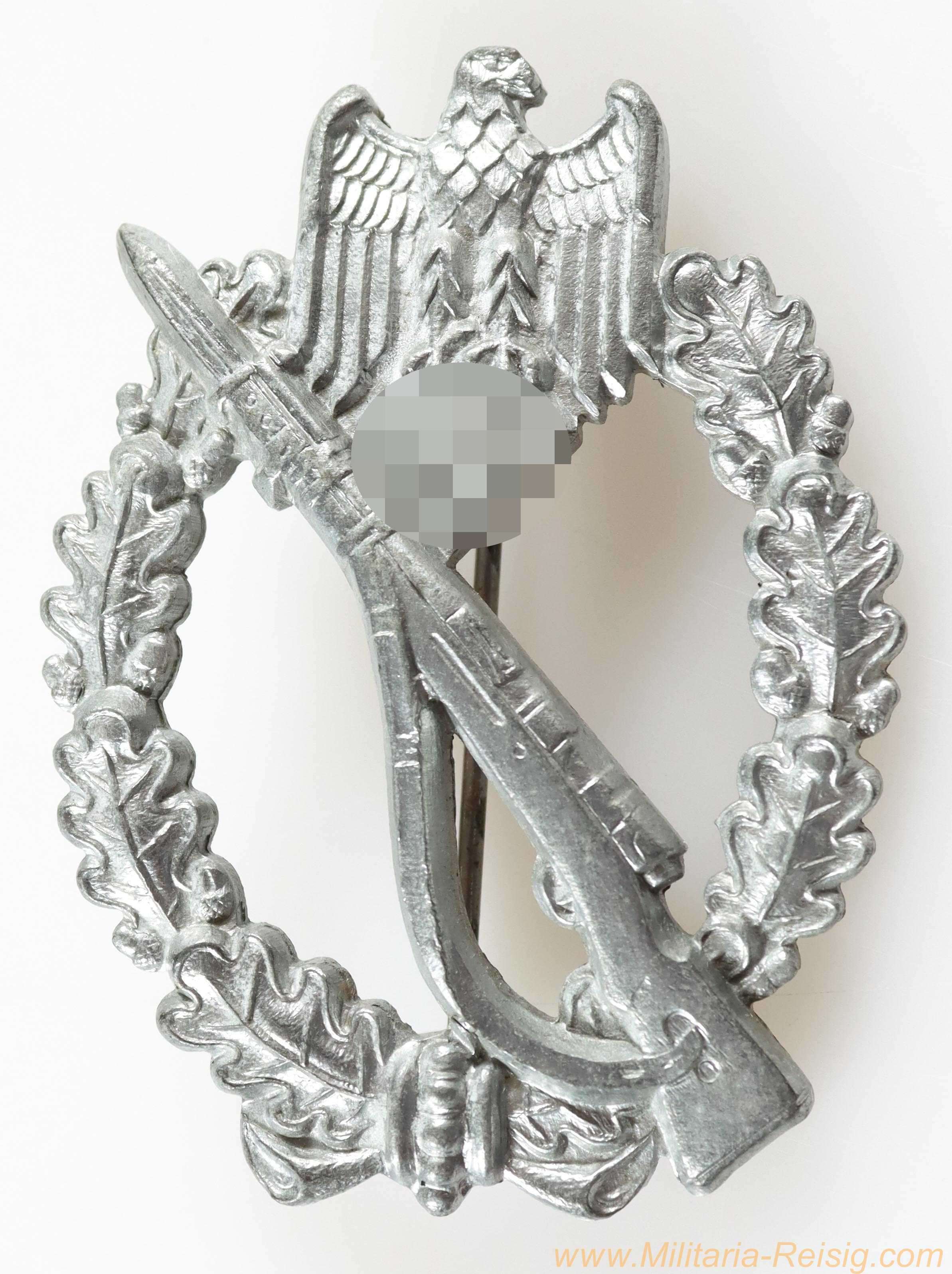 Infanterie Sturmabzeichen in Silber, Hersteller FLL