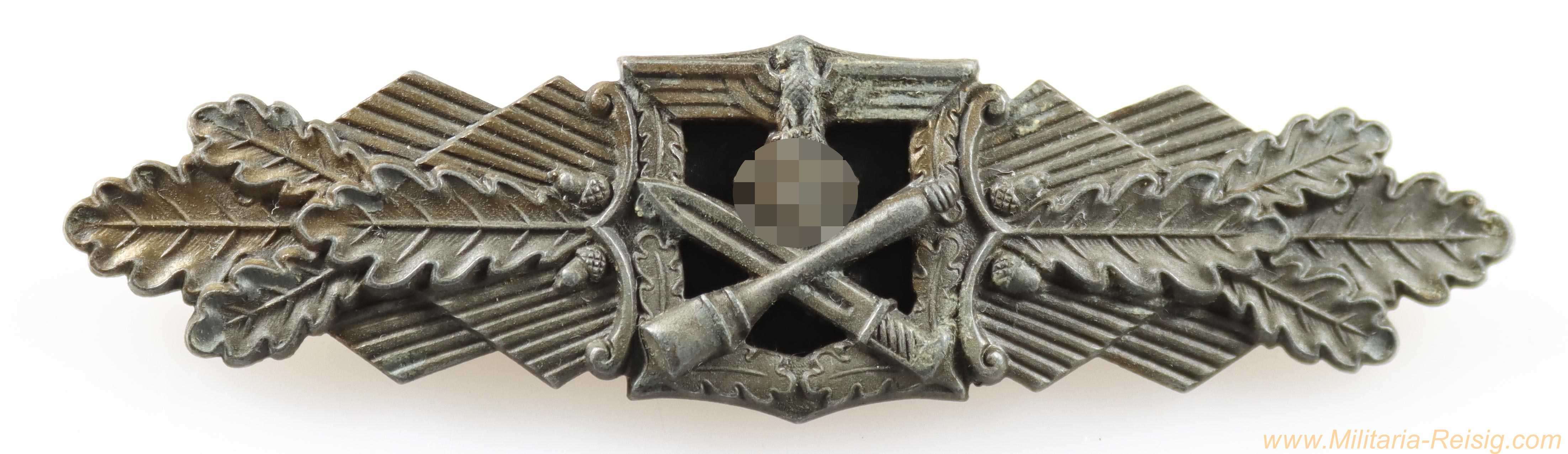 Nahkampfspange in Bronze, Hersteller Steinhauer & Lück, Lüdenscheid