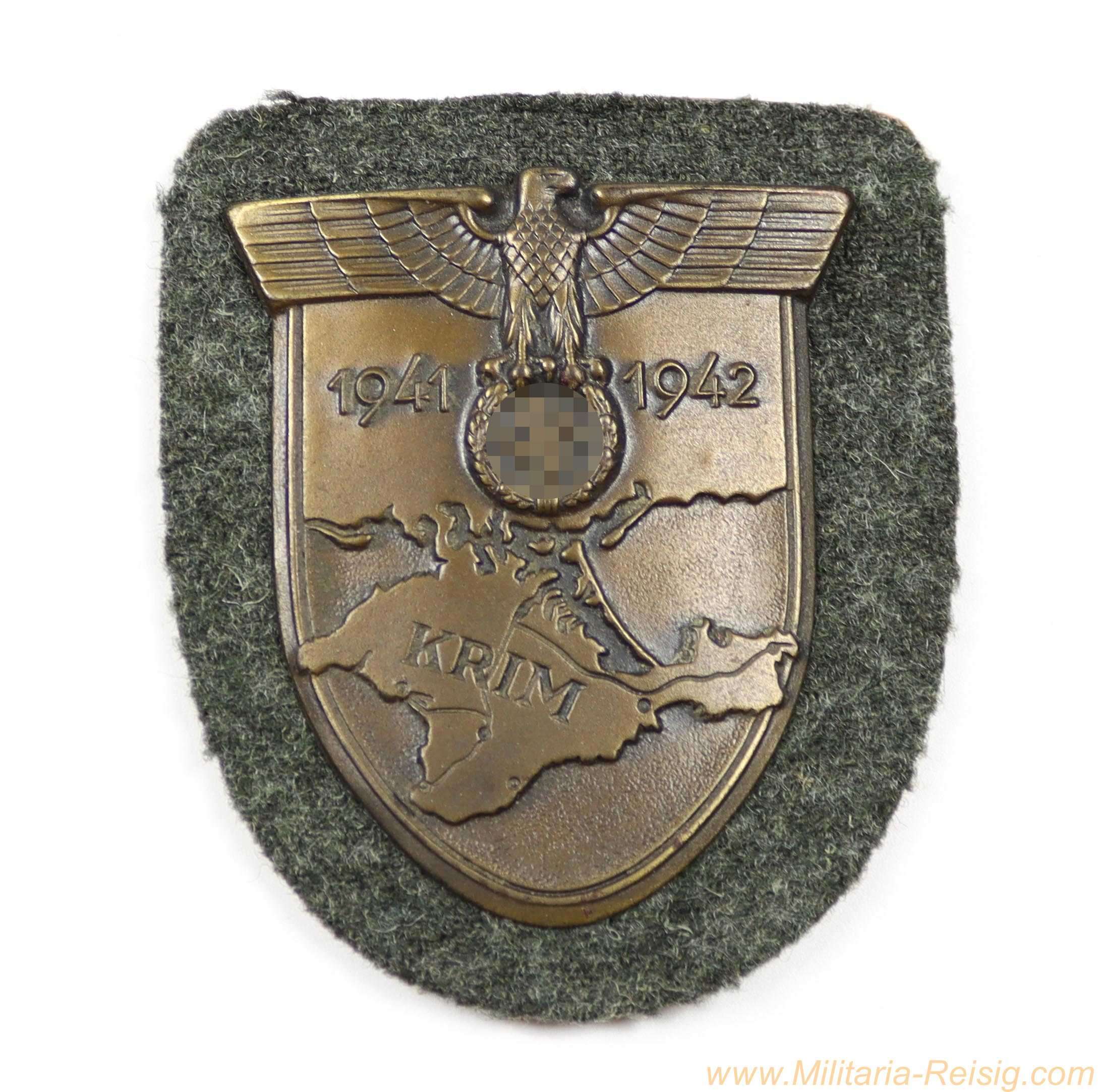 Krimschild 1941–1942 auf feldgrauer Heeresstoffunterlage