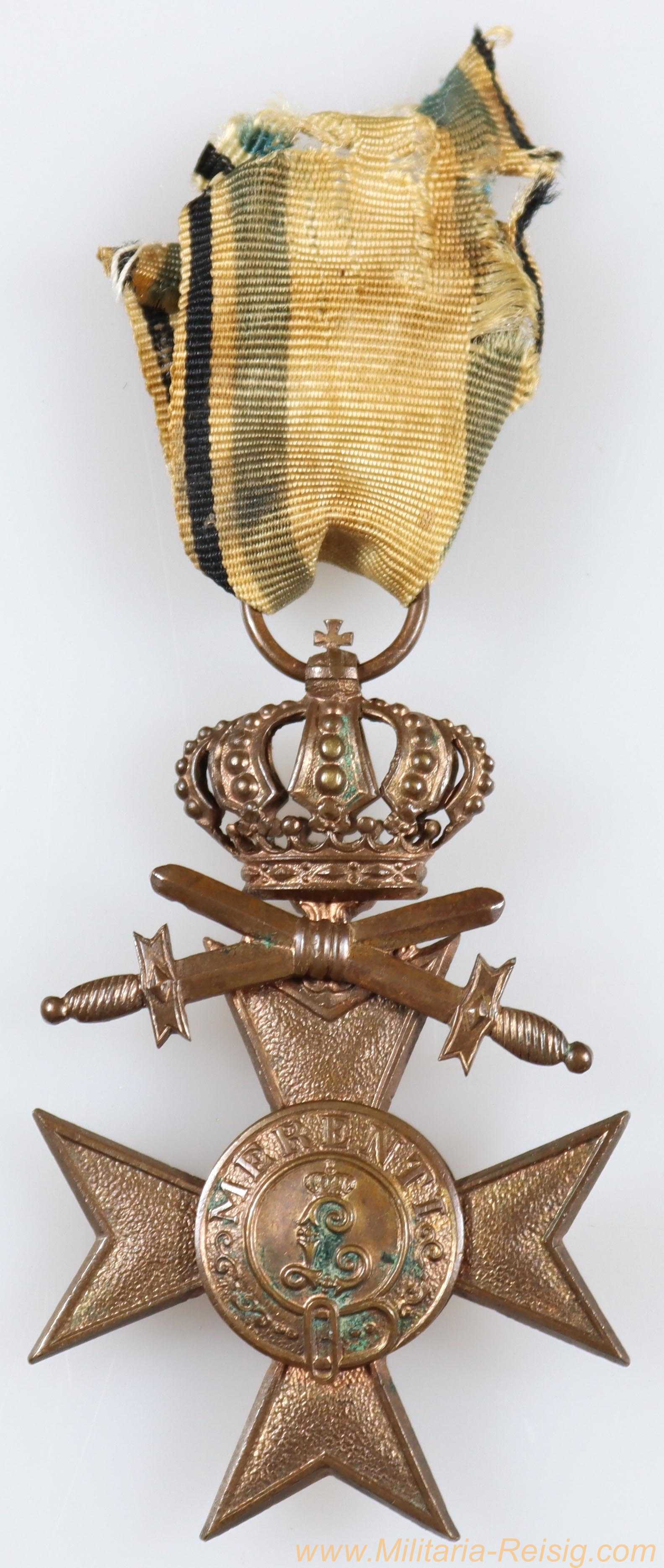 Militärverdienstkreuz 3. Klasse mit Schwertern und Krone