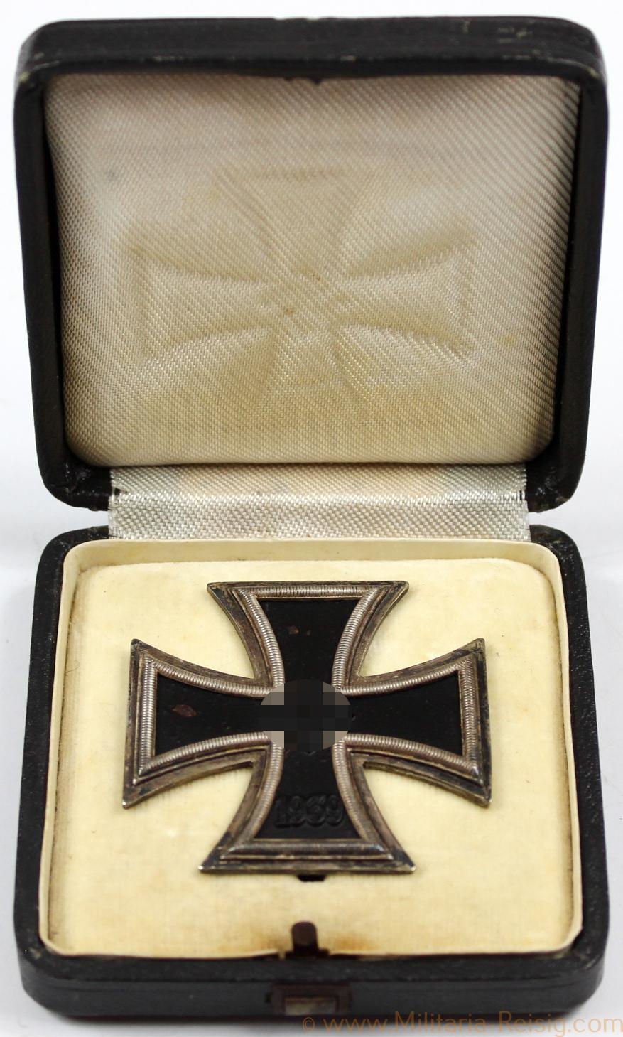 Eisernes Kreuz 1. Klasse 1939 im Etui, Herst. 20 (C.F. Zimmermann, Pforzheim)