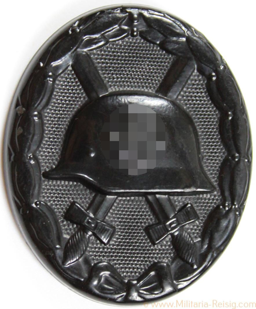 Verwundetenabzeichen in Schwarz 1939, Herst. 107 (Carl Wild Hamburg)