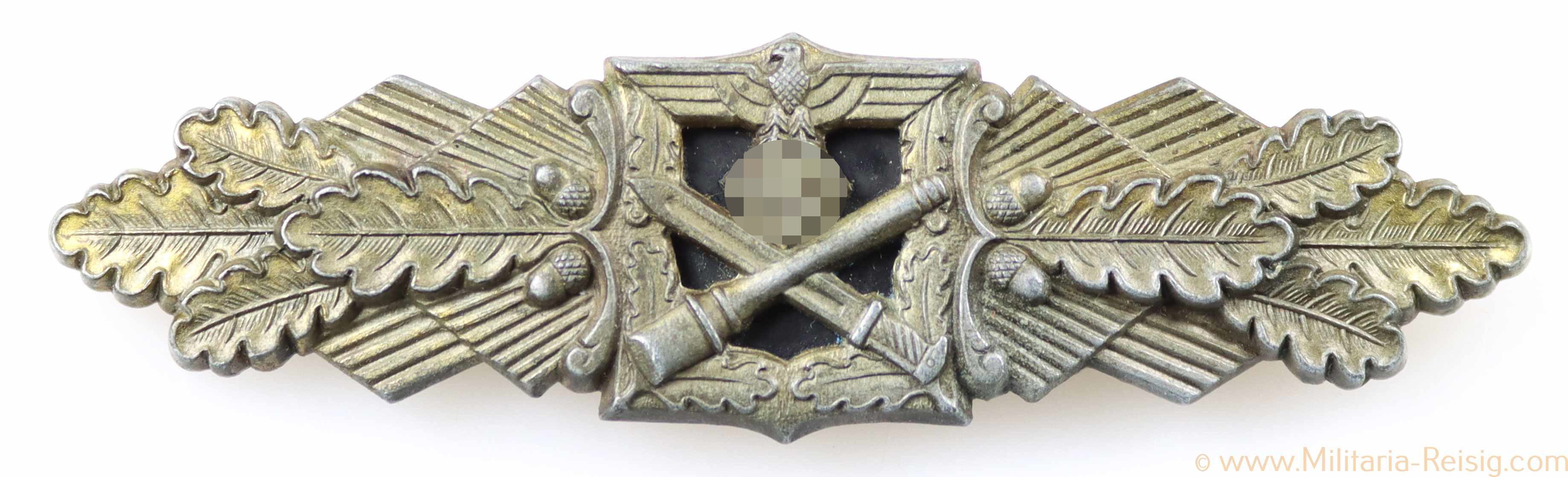 Nahkampfspange in Bronze, Hersteller F&B.L