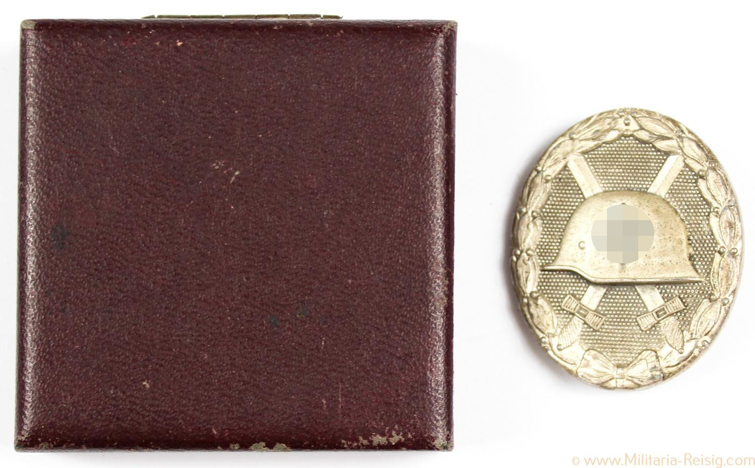 Verwundetenabzeichen in Silber im Etui, Herst. 65