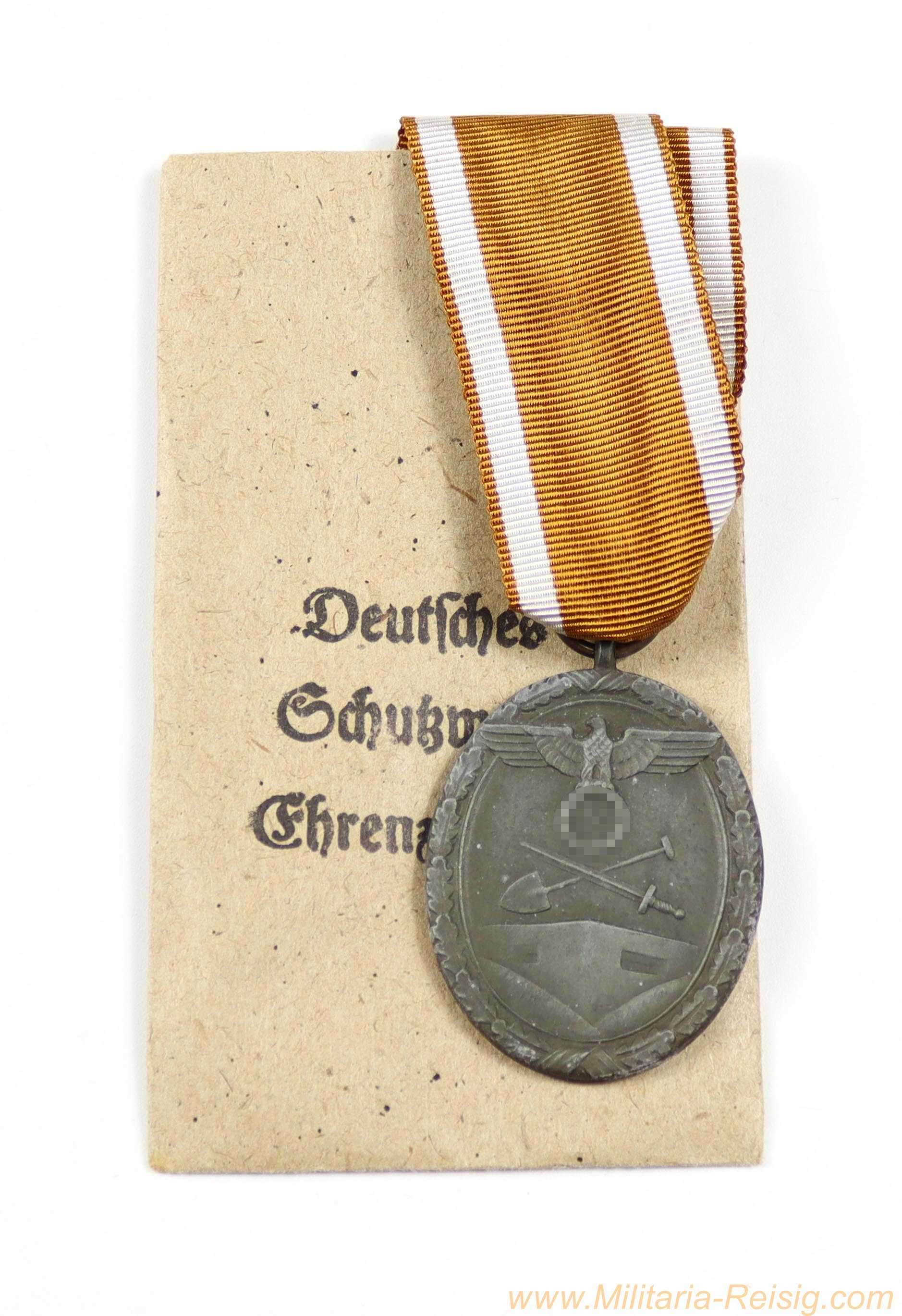 Schutzwall Ehrenzeichen, Hersteller Carl Poellath, Schrobenhausen 