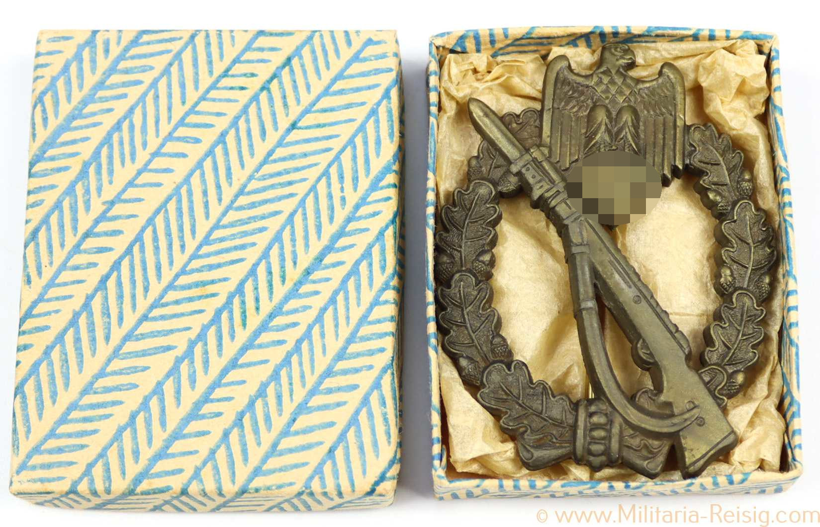 Infanterie Sturmabzeichen in Bronze, Hersteller M.K. 3, in Verkaufsschachtel