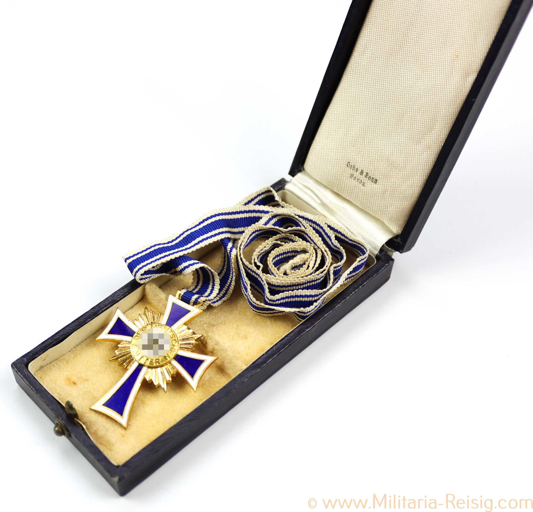 Mutterkreuz in Gold im Etui, Hersteller Ochs & Bonn, Hanau
