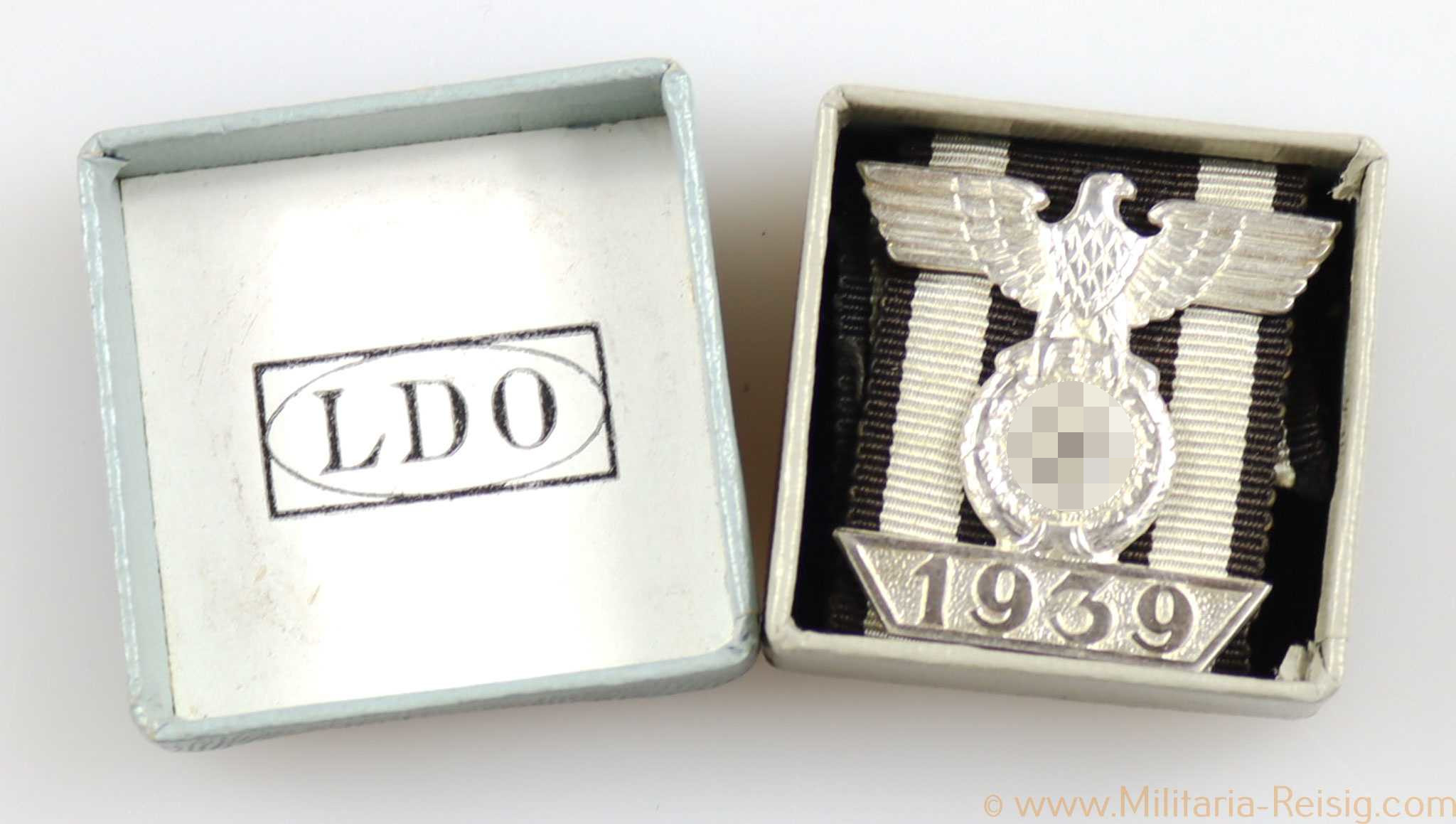 Wiederholungsspange zum Eisernen Kreuz 2. Klasse 1939 im LDO-Etui, Herst. L/11