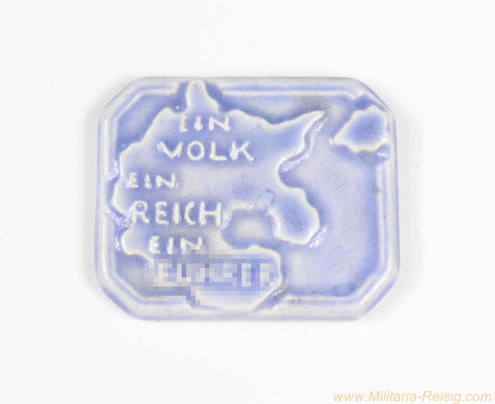 Porzellanabzeichen "Ein Volk, ein Reich, ein Führer"