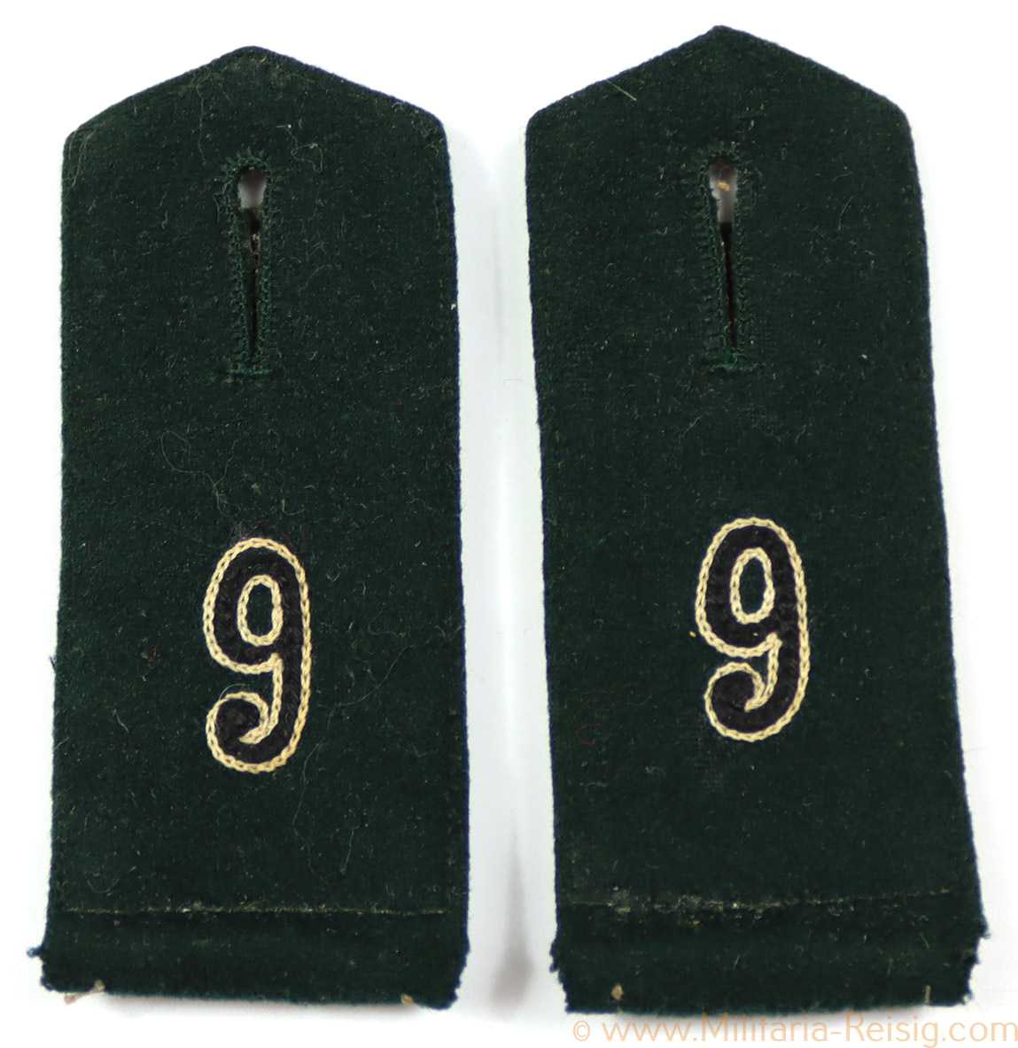 Wehrmacht, Paar Schulterklappen für Mannschaften, Infanterie Regiment 9