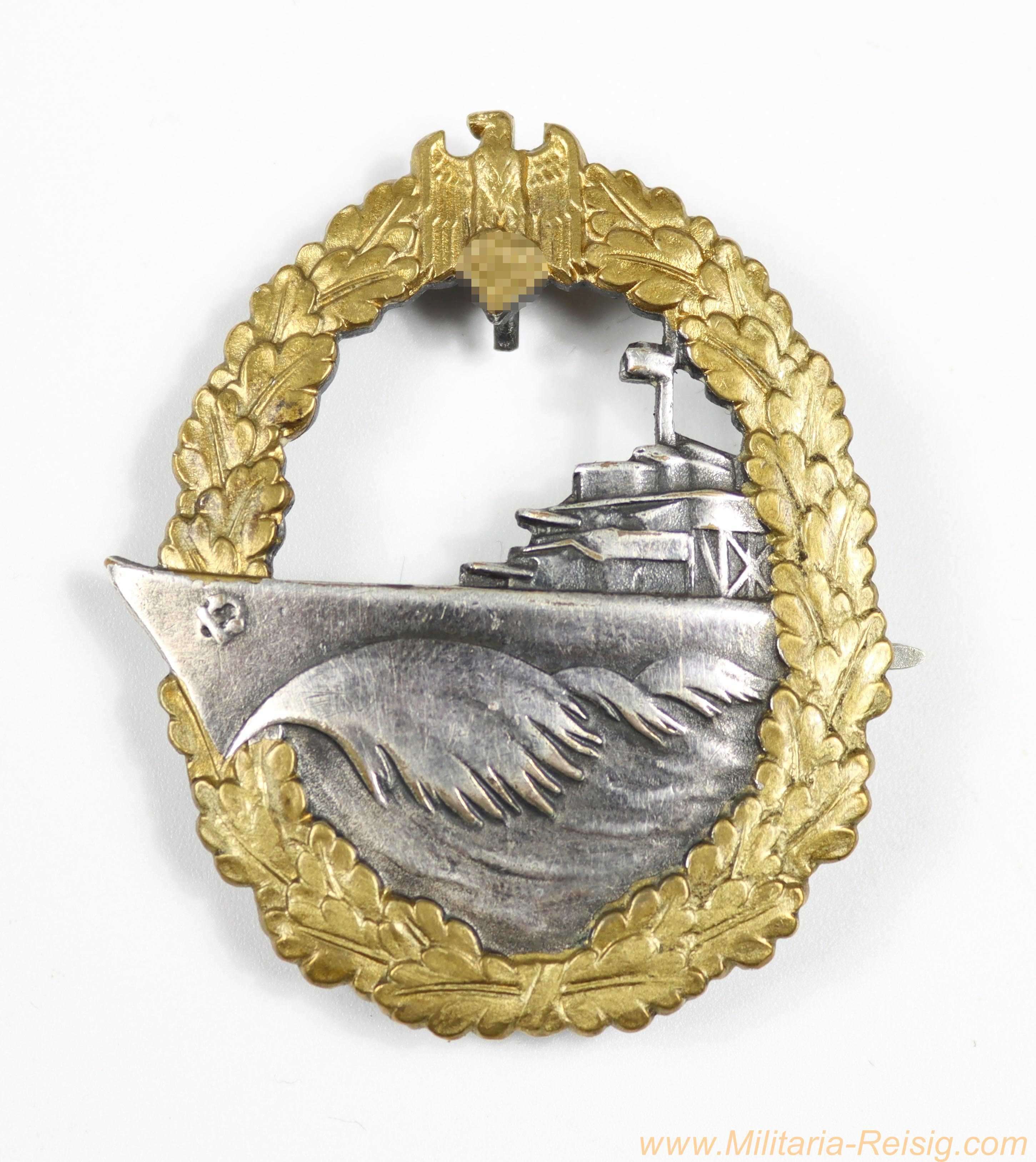 Zerstörerkriegsabzeichen - Hersteller Schwerin Berlin 68