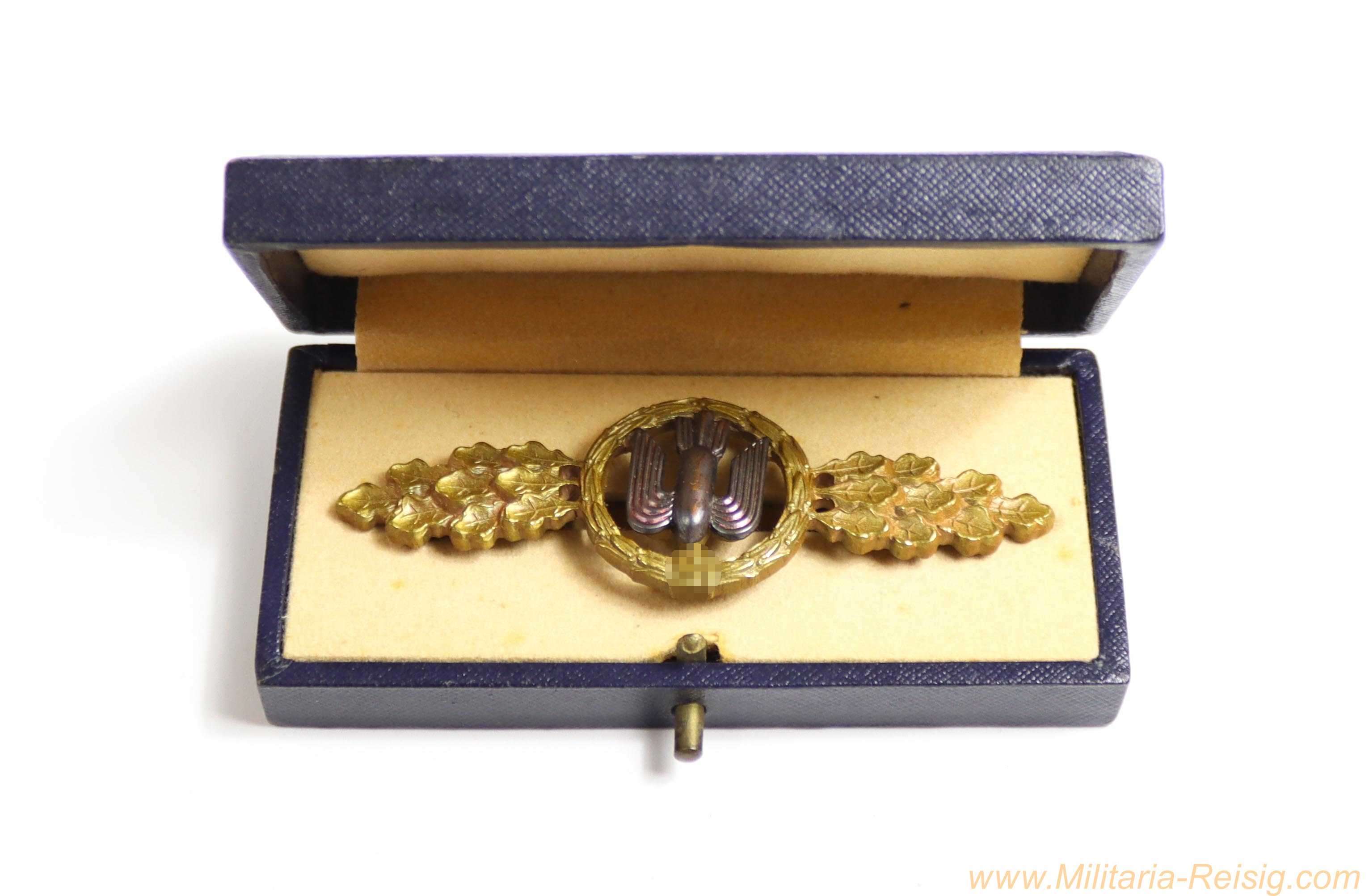 Frontflugspange für Kampfflieger in Bronze im späten Etui (MINT)