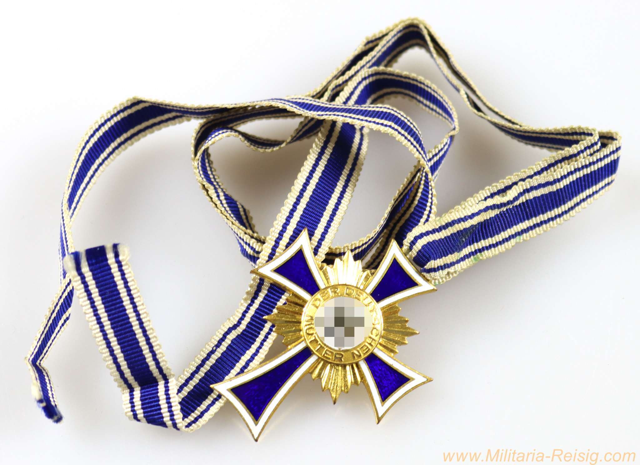 Mutterkreuz in Gold