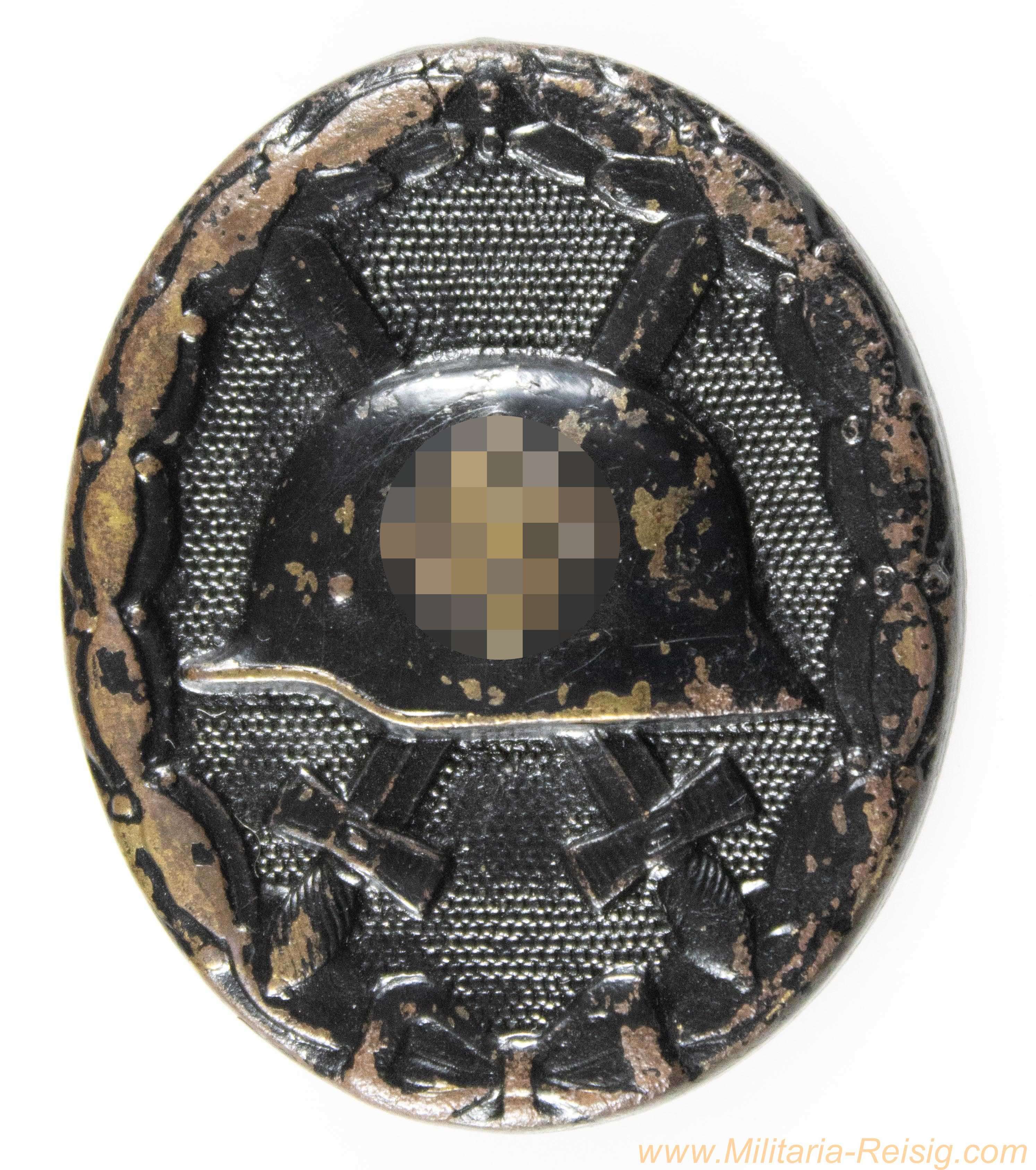 Verwundetenabzeichen in Schwarz, Hersteller 107