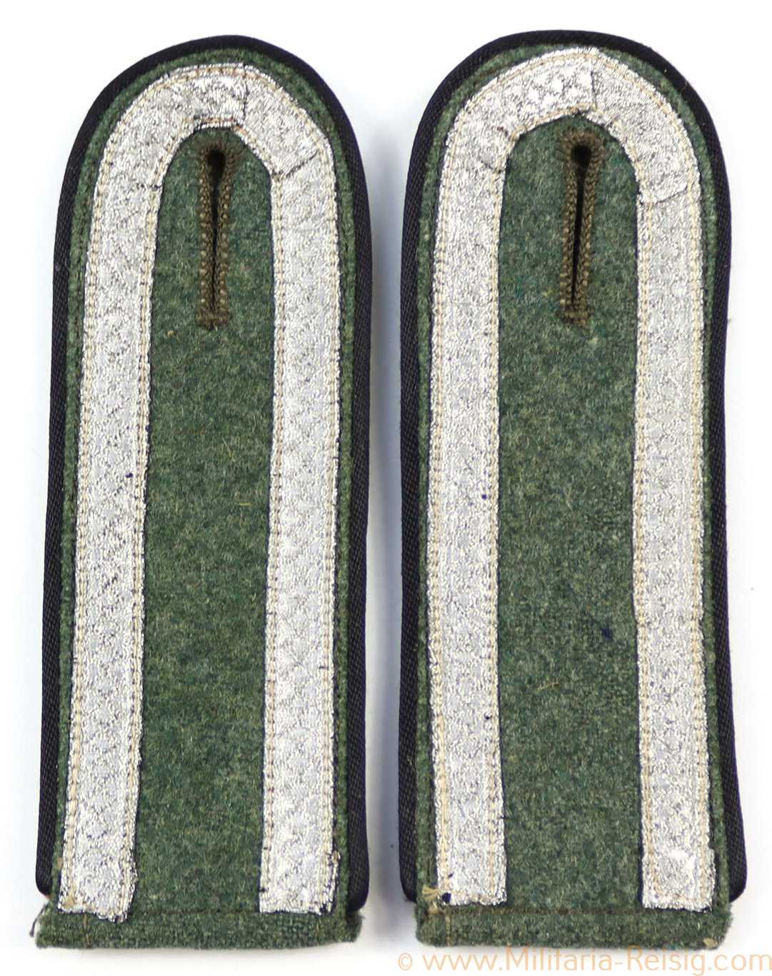 Paar Schulterklappen für einen Unteroffizier der Pioniere