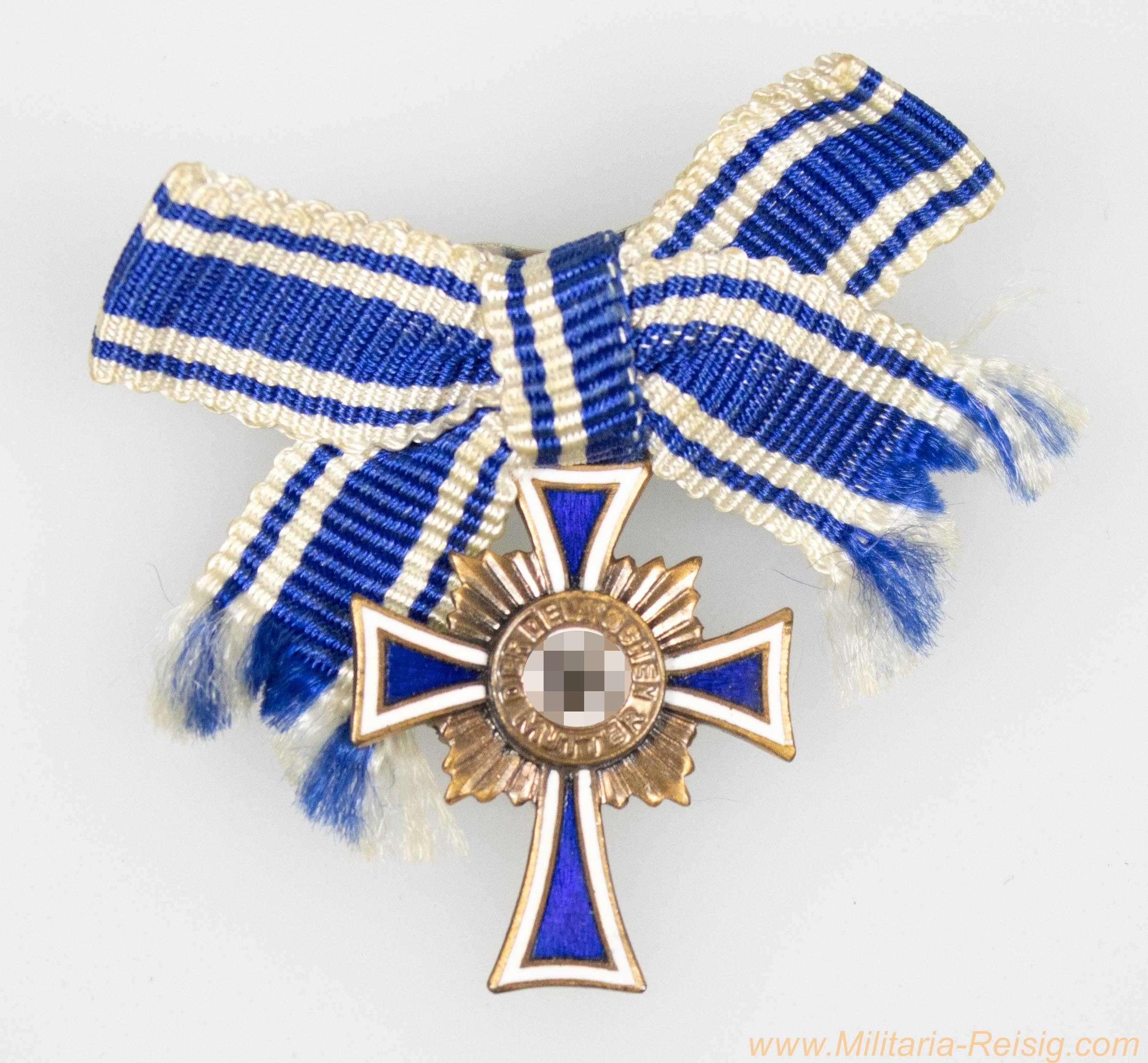 Miniatur Mutterkreuz in Bronze