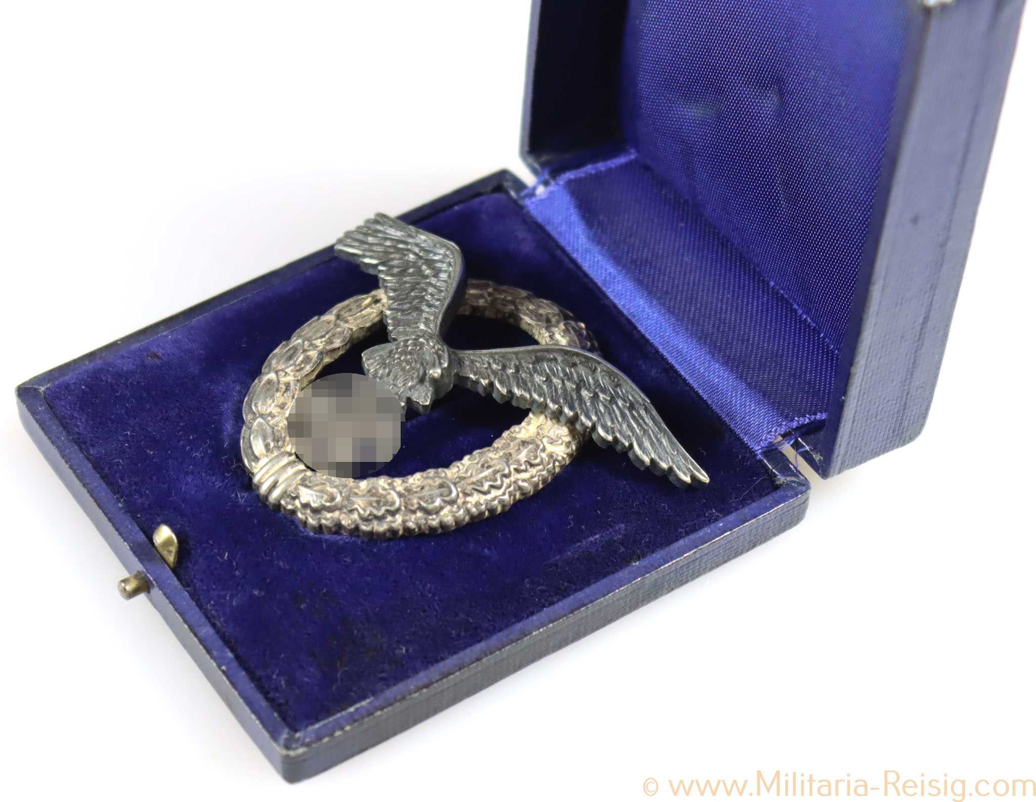 Flugzeugführerabzeichen im Etui, Hersteller Assmann & Söhne 