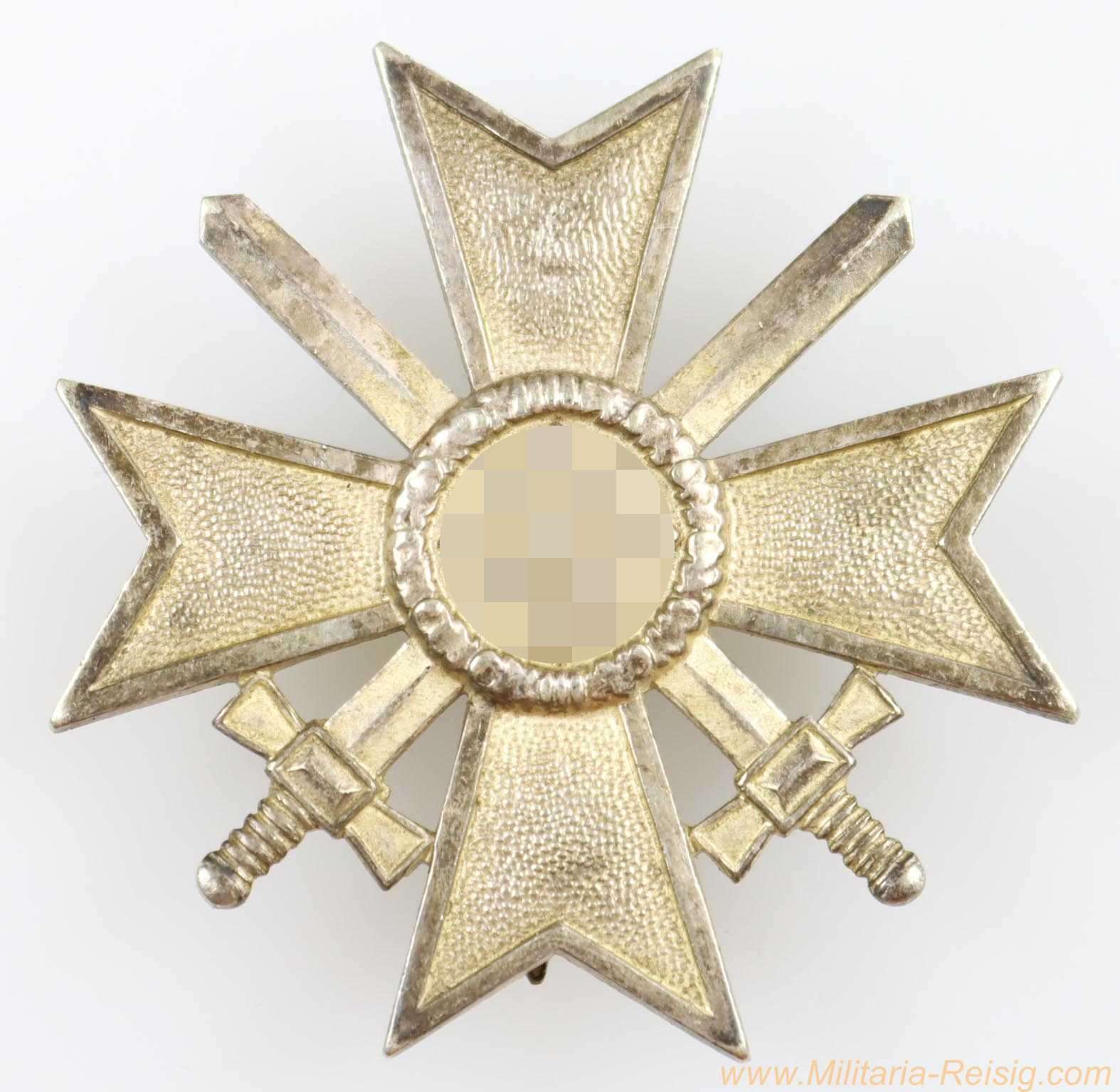Kriegsverdienstkreuz mit Schwertern 1. Klasse 1939, Hersteller L/11