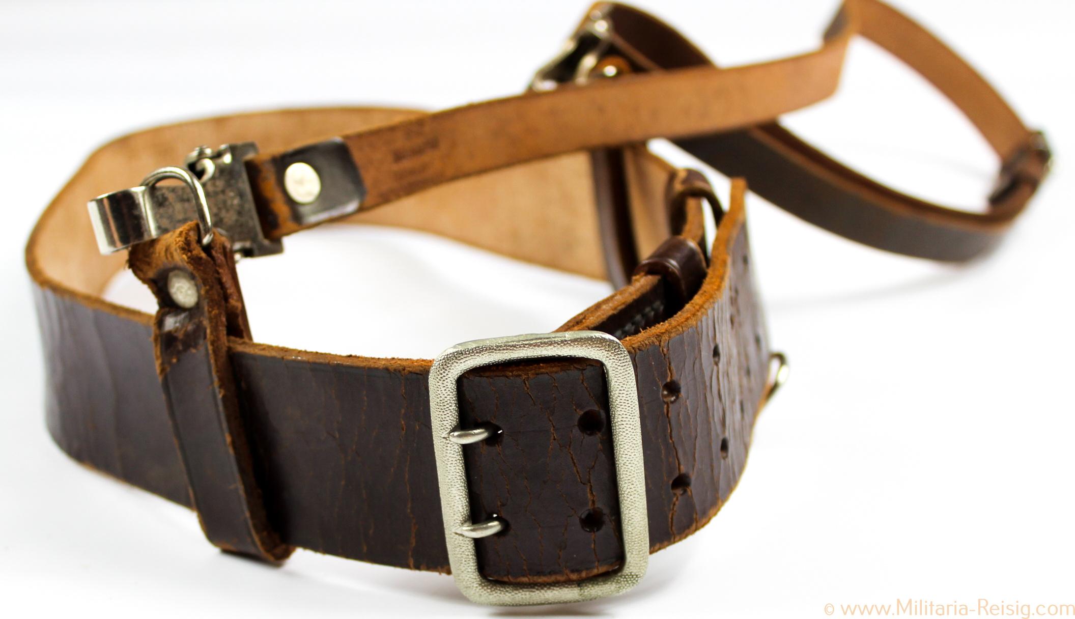 Wehrmacht Koppel für Offiziere, Zweidornkoppel