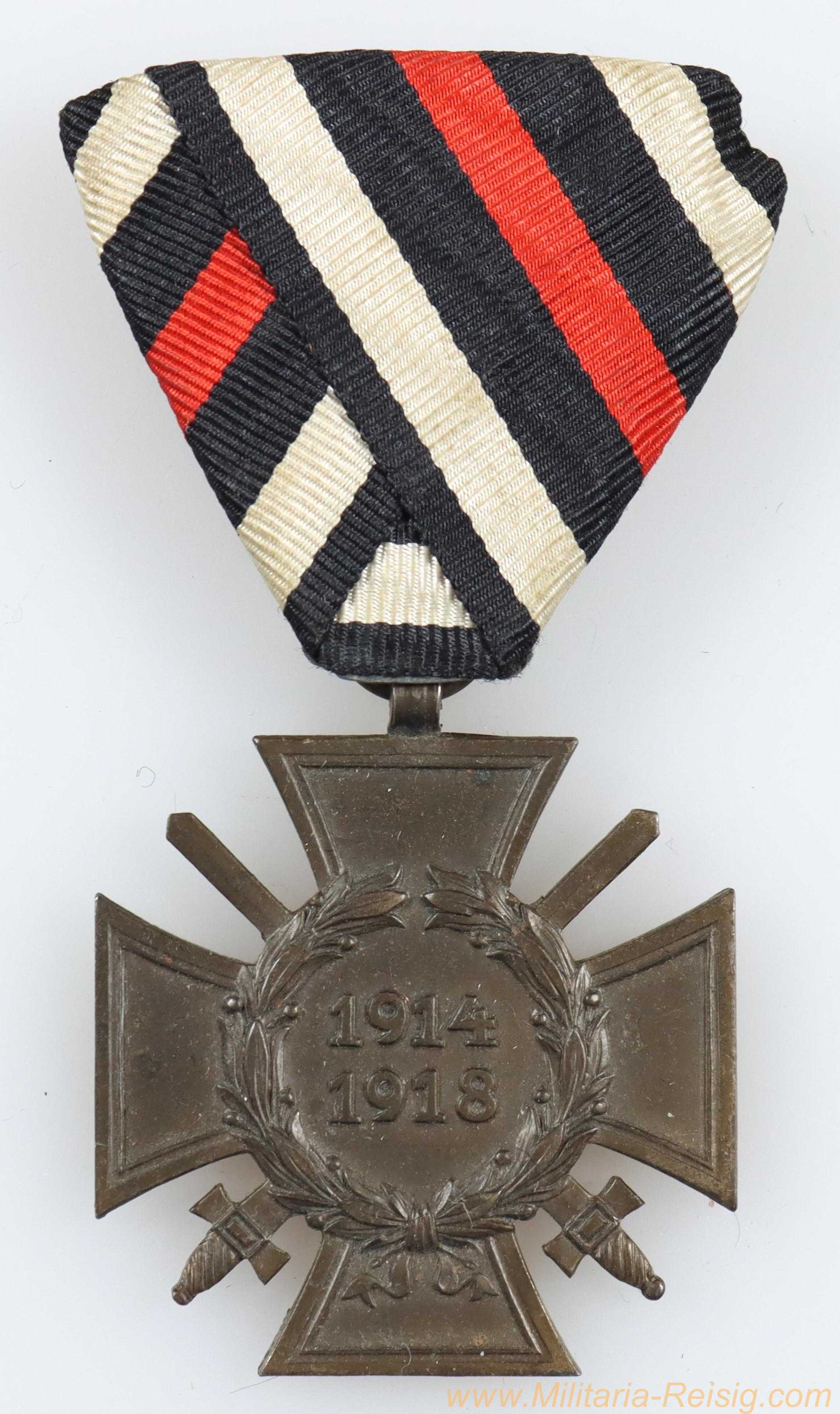 Ehrenkreuz für Frontkämpfer, Hersteller O 11