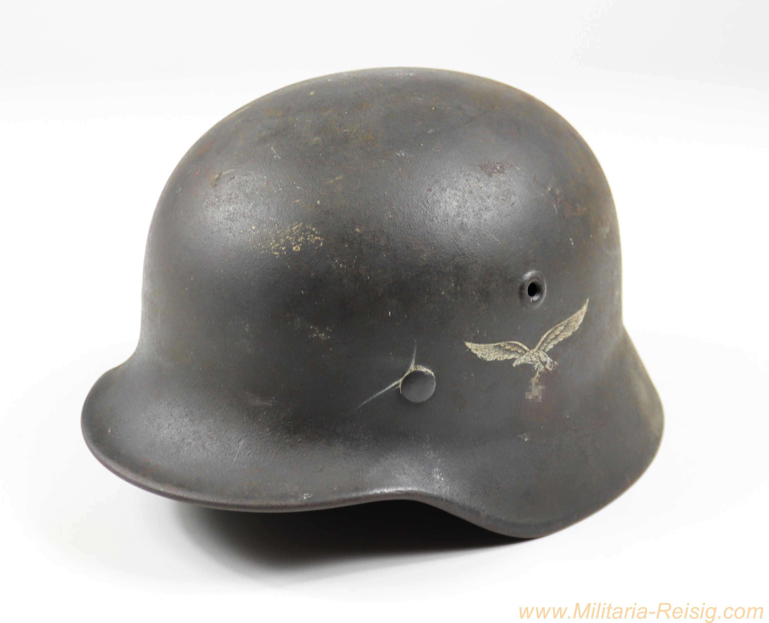 M40-Stahlhelm der Luftwaffe, Hersteller Quist, Esslingen (Q64)