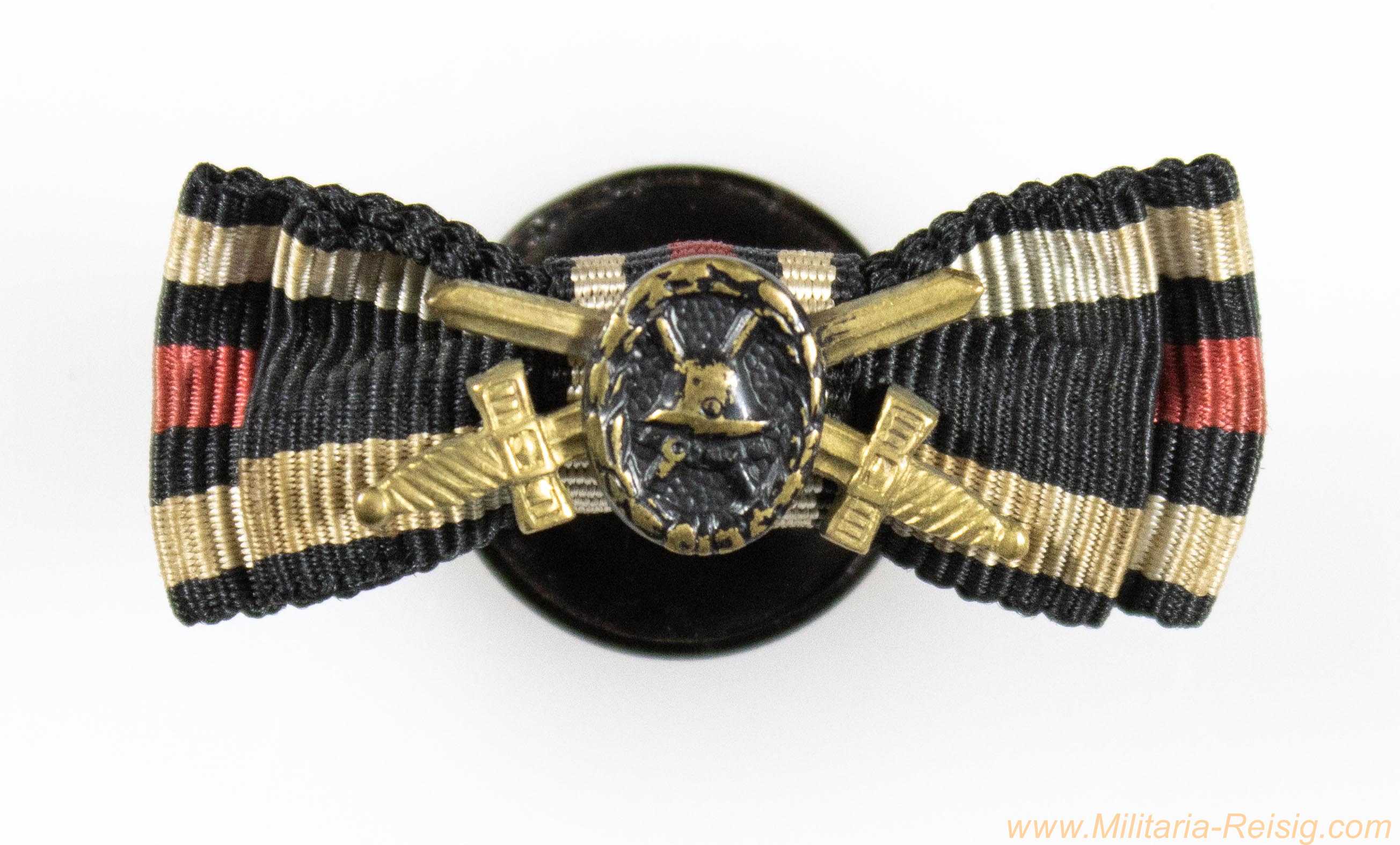 Knopflochdekoration für einen Frontsoldaten des 1. Weltkrieges 