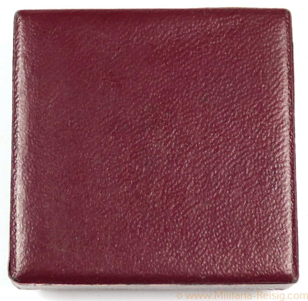 LDO-Schachtel zur Miniatur eines Mutterkreuzes, 2. Form