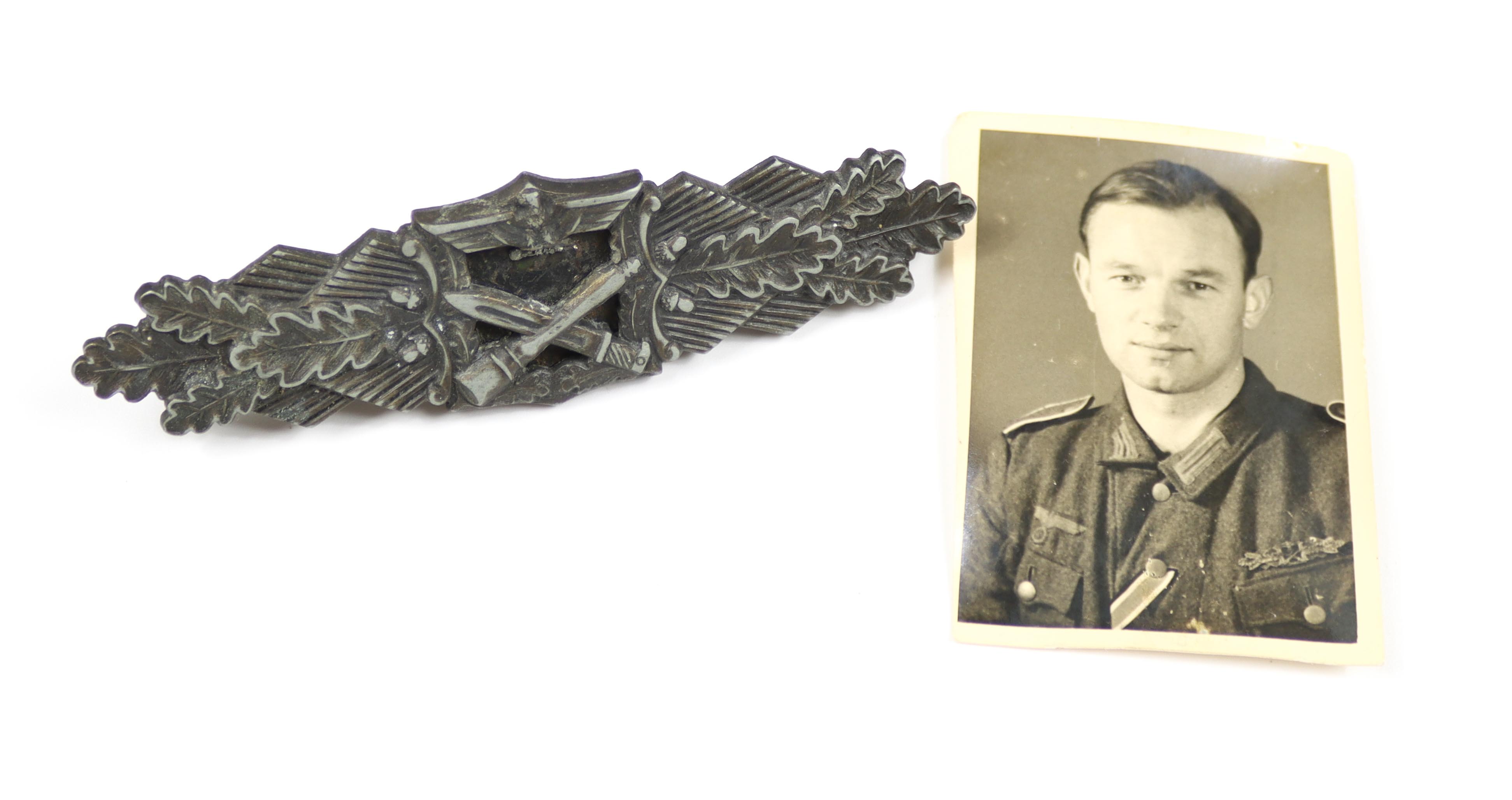 Nahkampfspange in Bronze - Hersteller JFS (Josef Feix & Söhne, Gablonz)