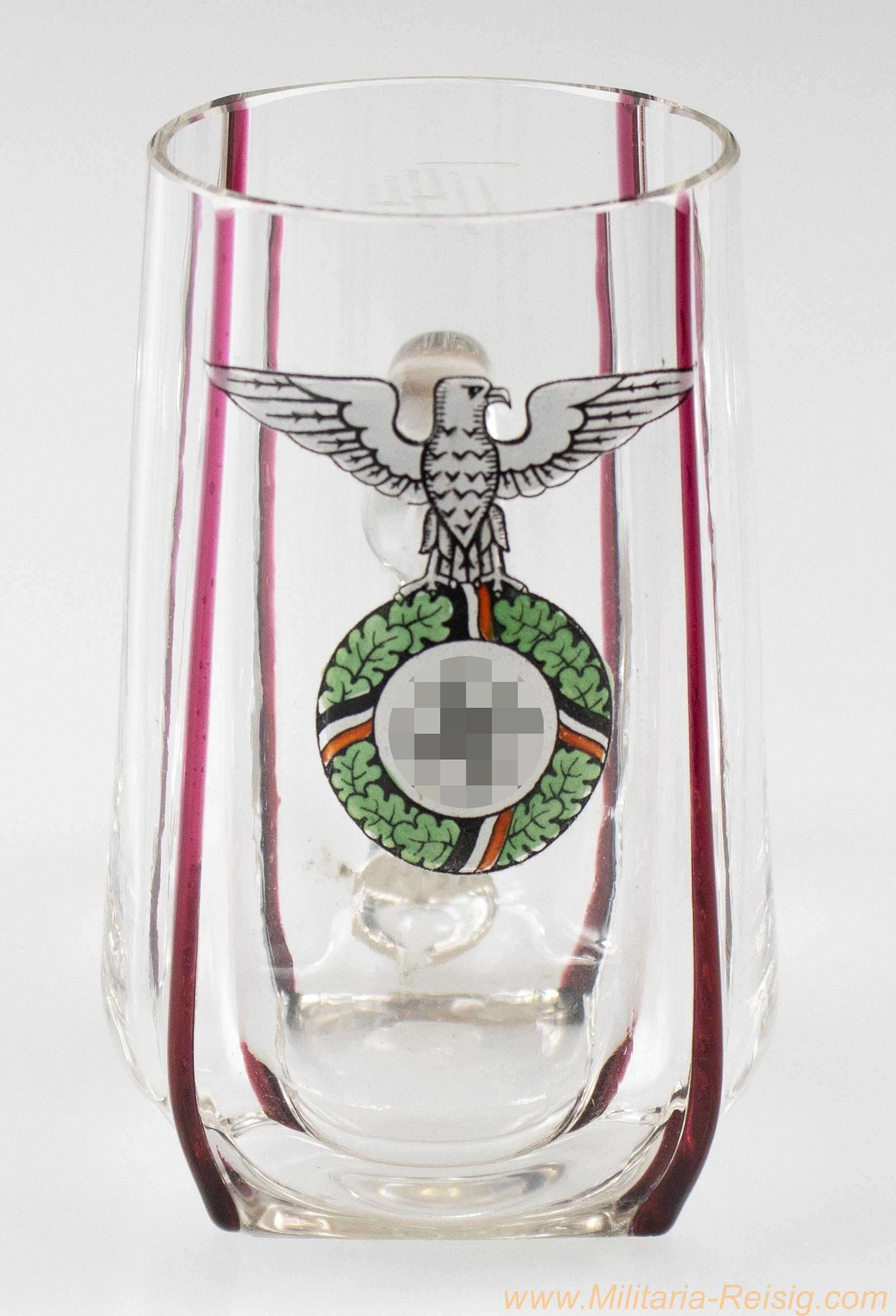 Trinkgefäß Drittes Reich mit Parteiadler 