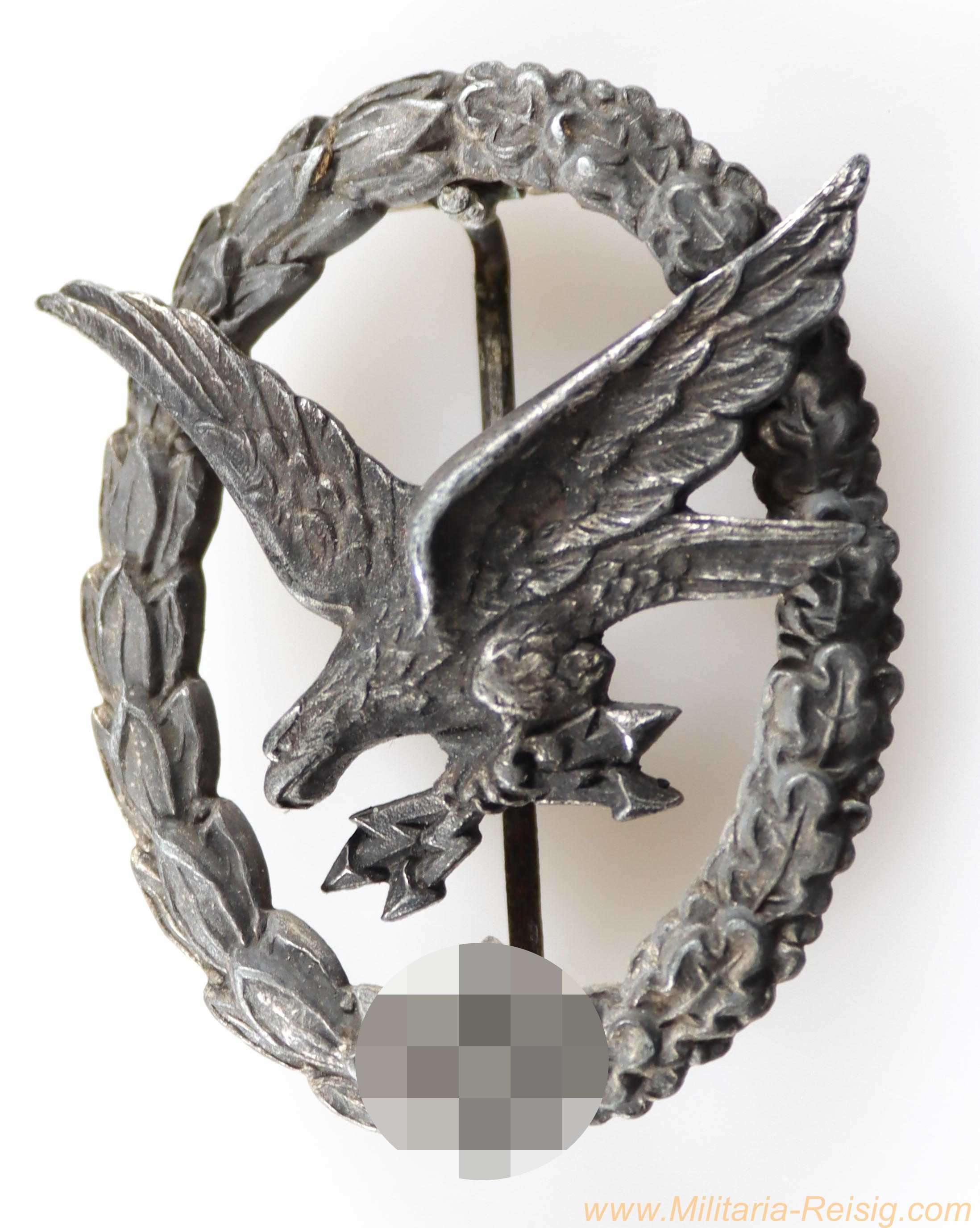 Fliegerschützenabzeichen mit Blitzbündel, Hersteller Wilhelm Deumer, Lüdenscheid