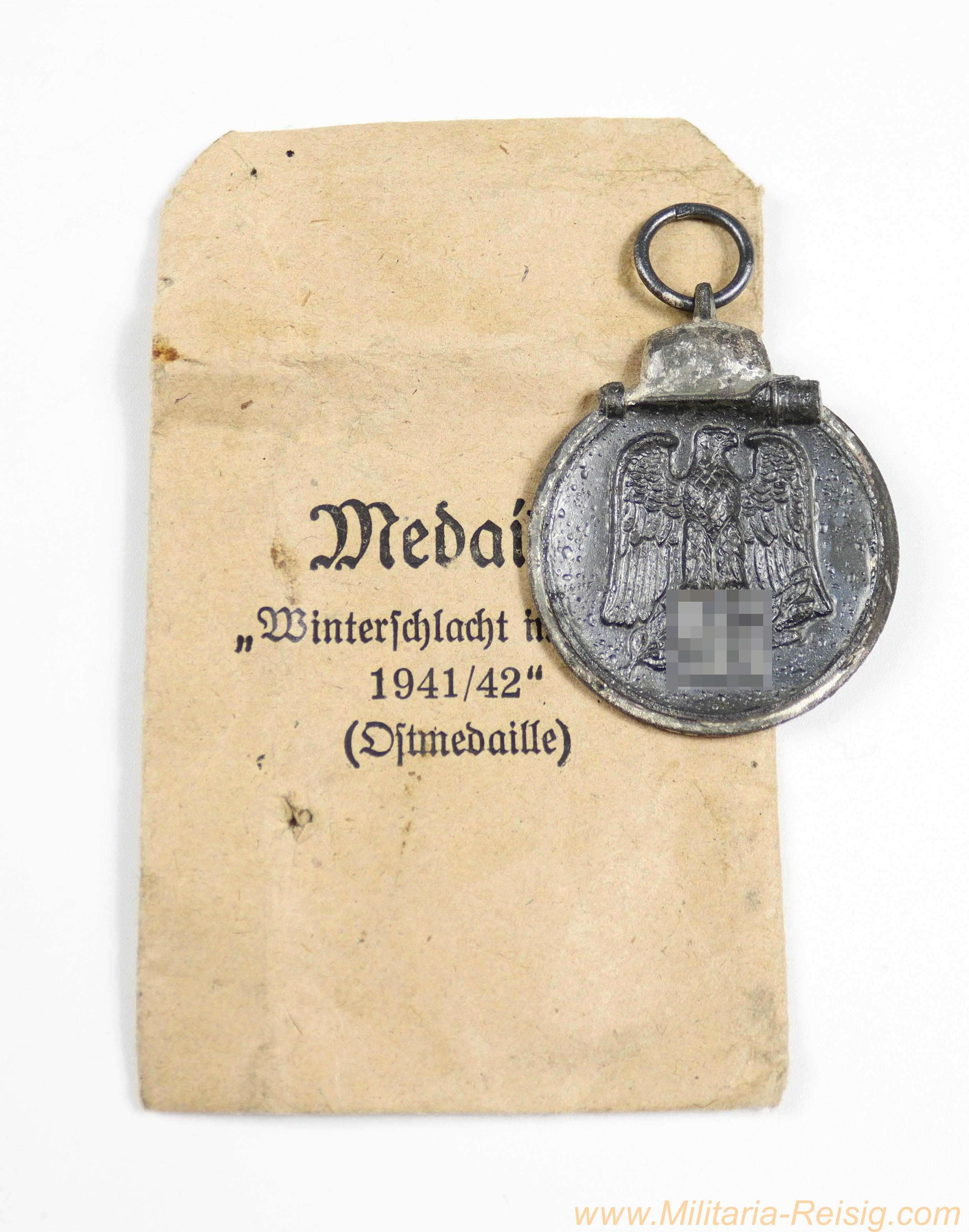 Ostmedaille "Winterschlacht im Osten 1941/42" mit Verleihungstüte – Hersteller "18"