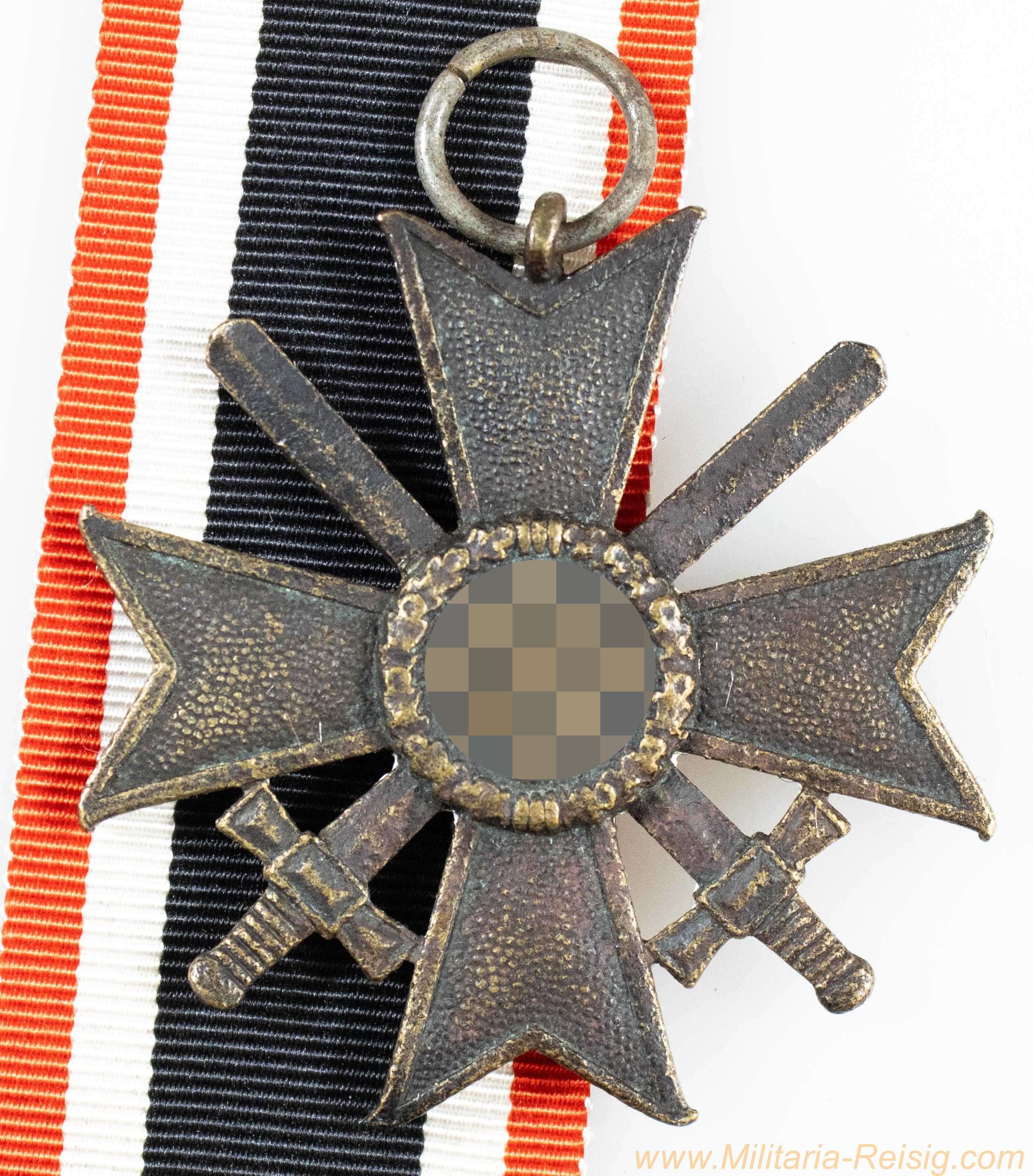 Kriegsverdienstkreuz 2. Klasse mit Schwertern, Hersteller 45