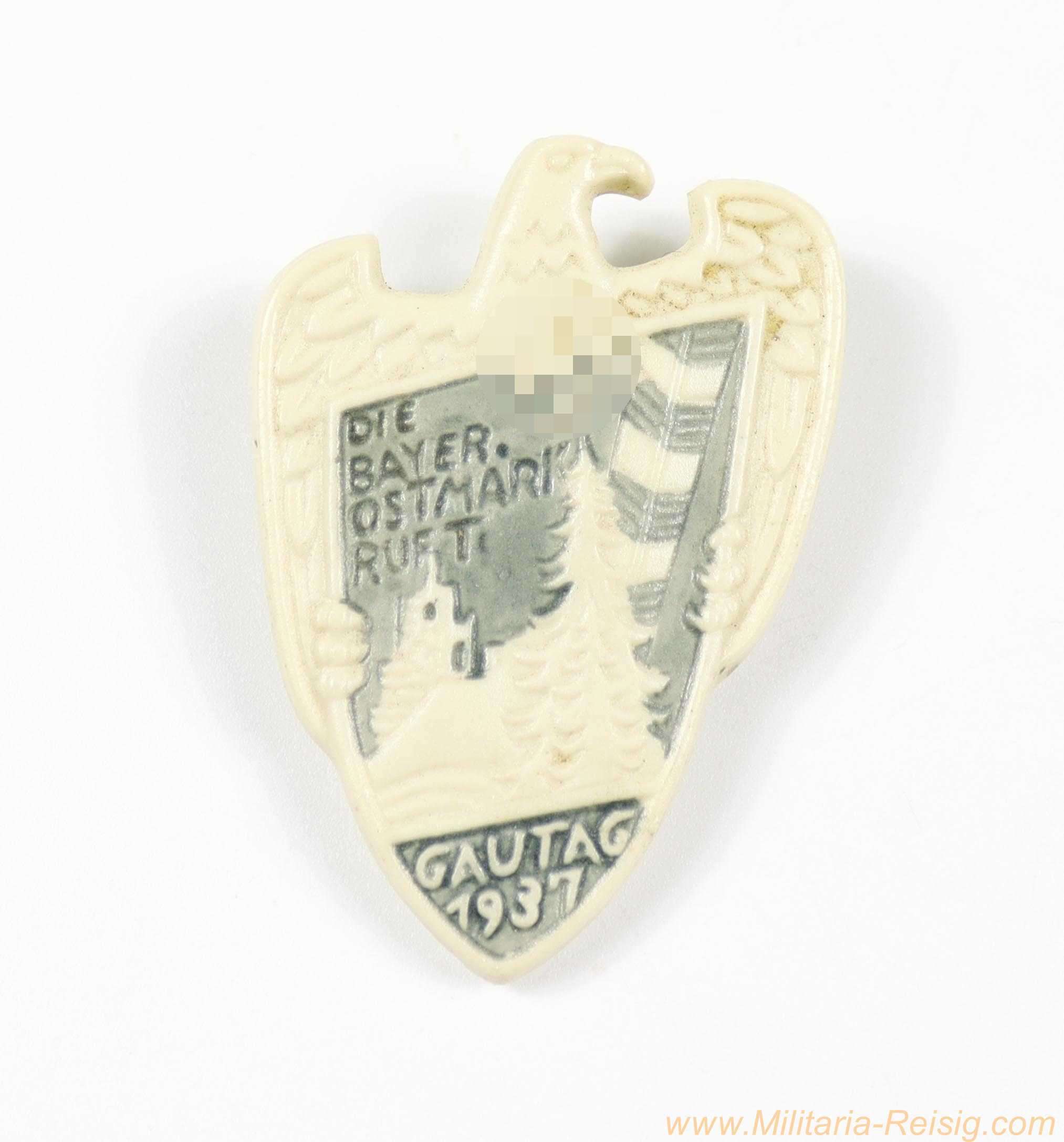 Porzellanabzeichen "Die Bayer. Ostmark ruft – Gautag 1937" 