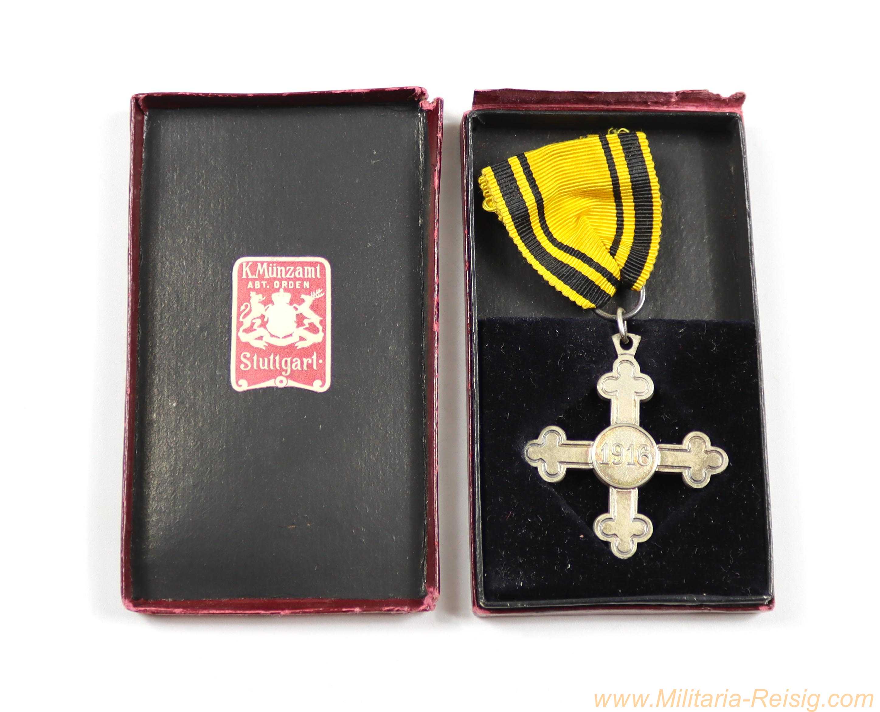 Württemberg Charlottenkreuz 1916 im Etui