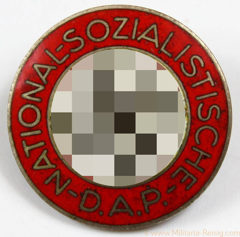 NSDAP Parteiabzeichen, Herst. RZM M1/42 (Kerbach & Israel, Dresden)