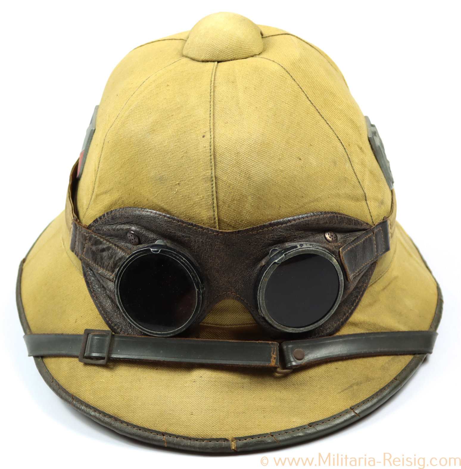 Wehrmacht Afrikakorps Tropenhelm mit Staubschutzbrille, B.K.41