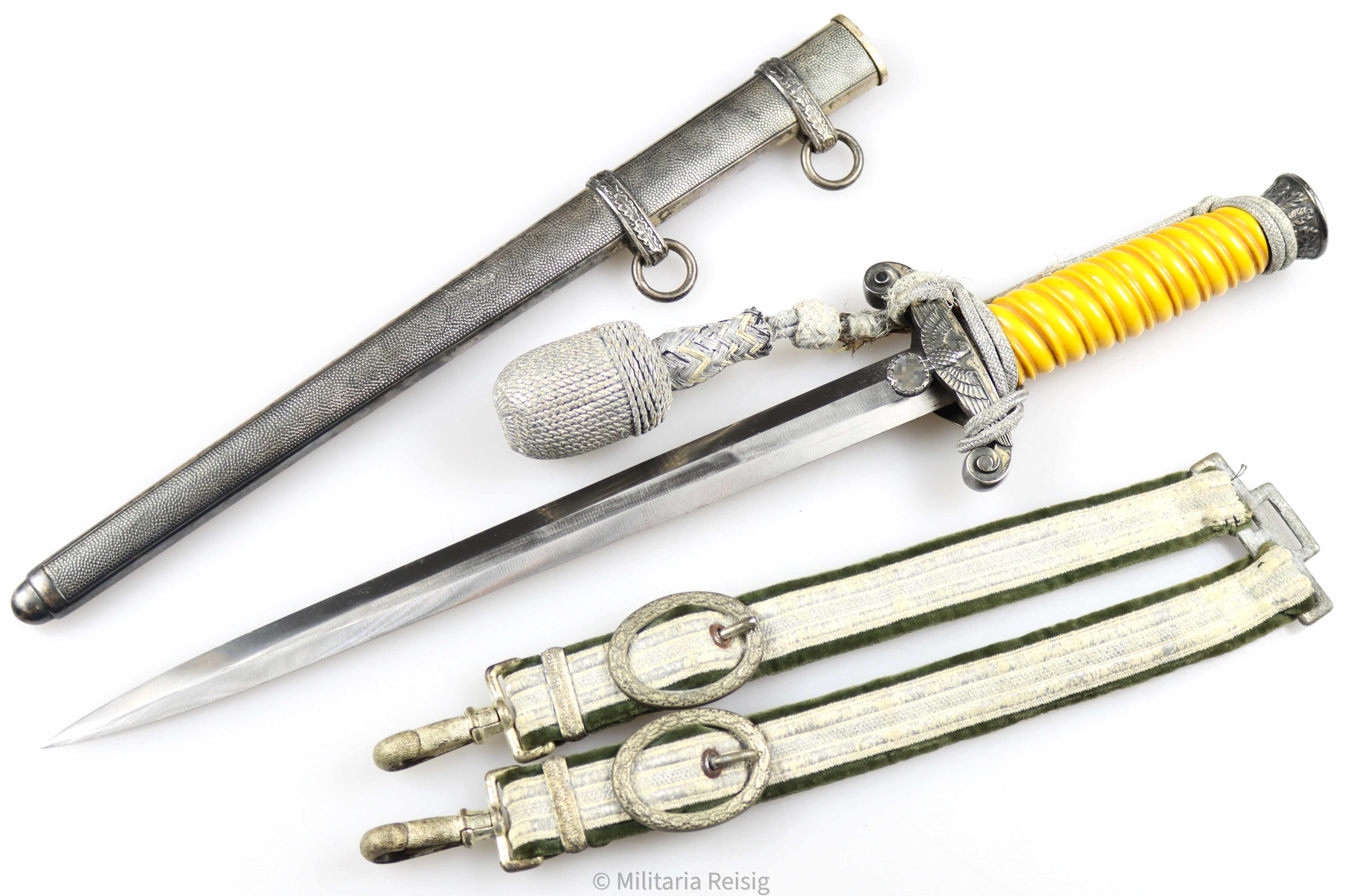 Heeres Offiziersdolch mit Gehänge u. Portepee, Hersteller Carl Eickhorn, Solingen