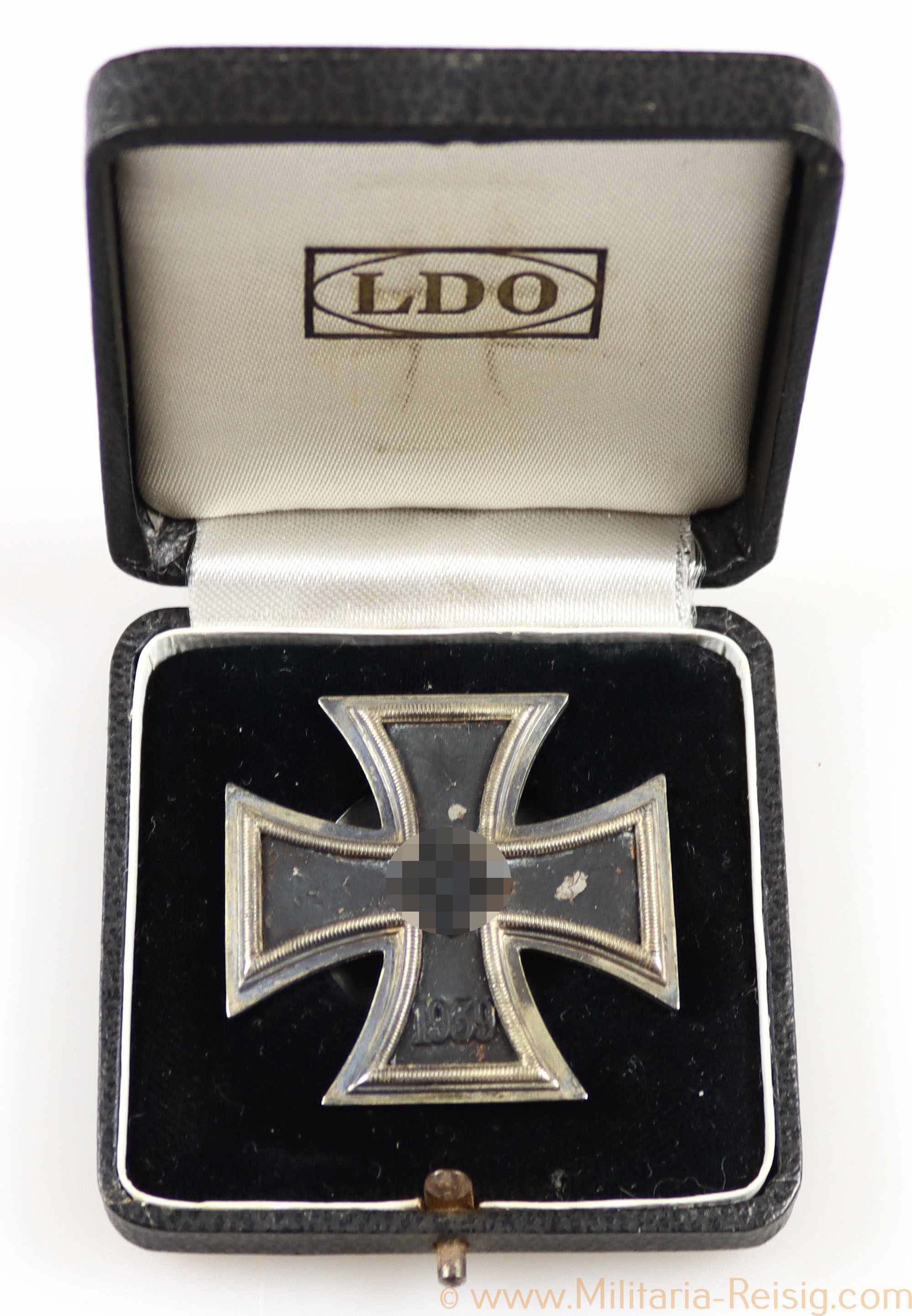 Eisernes Kreuz 1. Klasse 1939 im Etui, Hersteller L/52