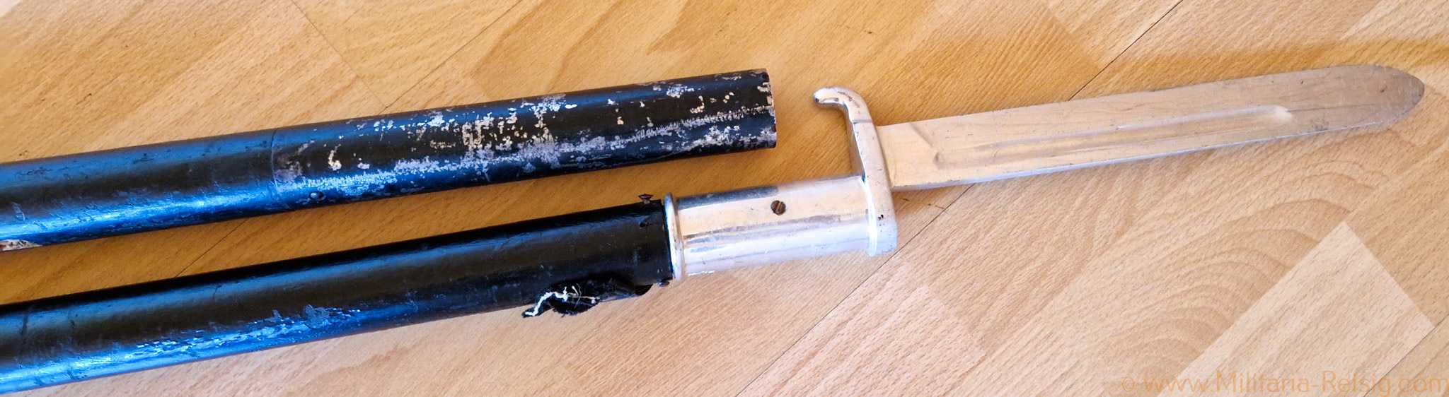 Fahnenspitze für HJ-Gefolgschaften mit Fahnenstange