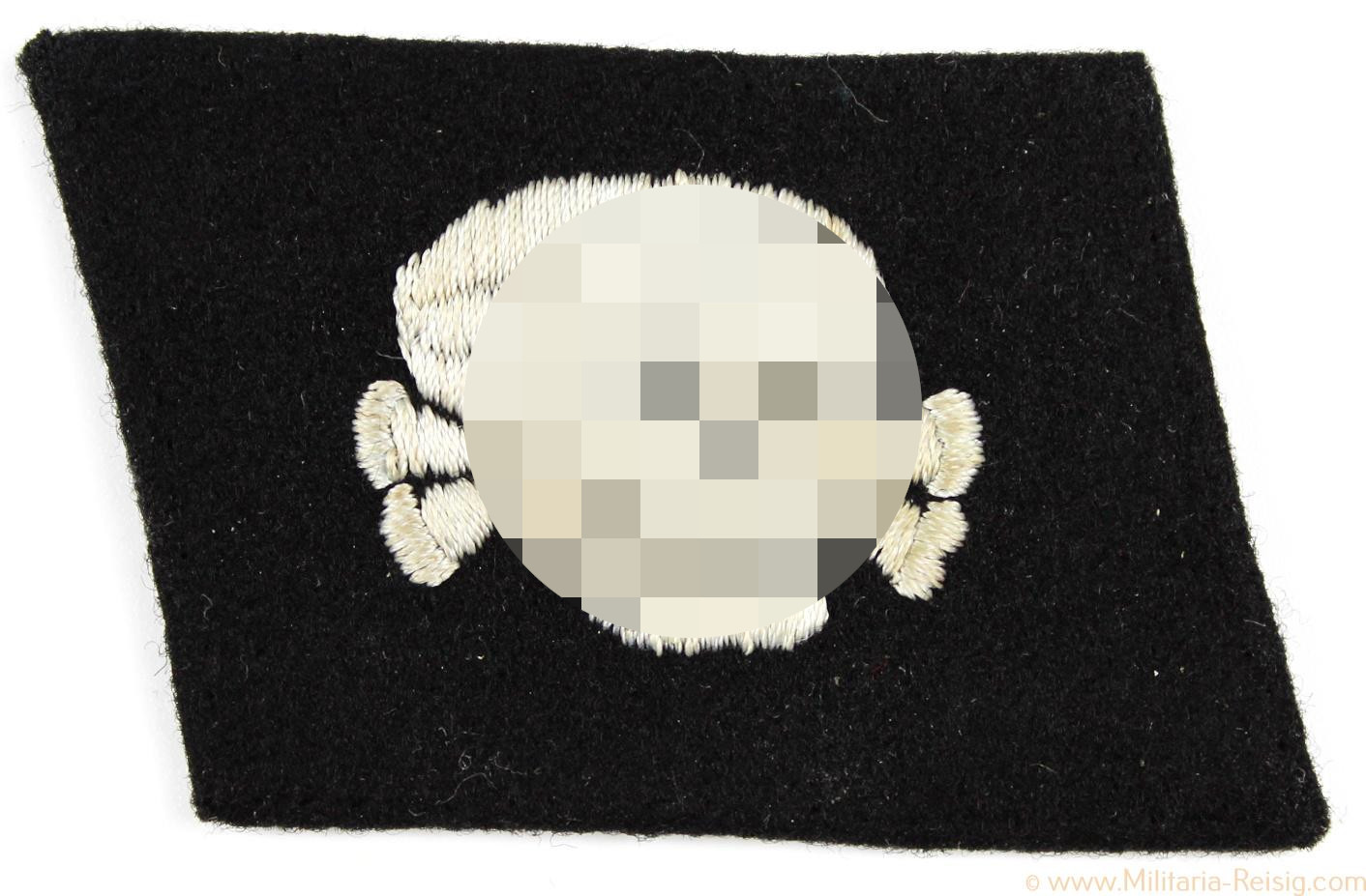 Kragenspiegel der SS-Totenkopfdivision