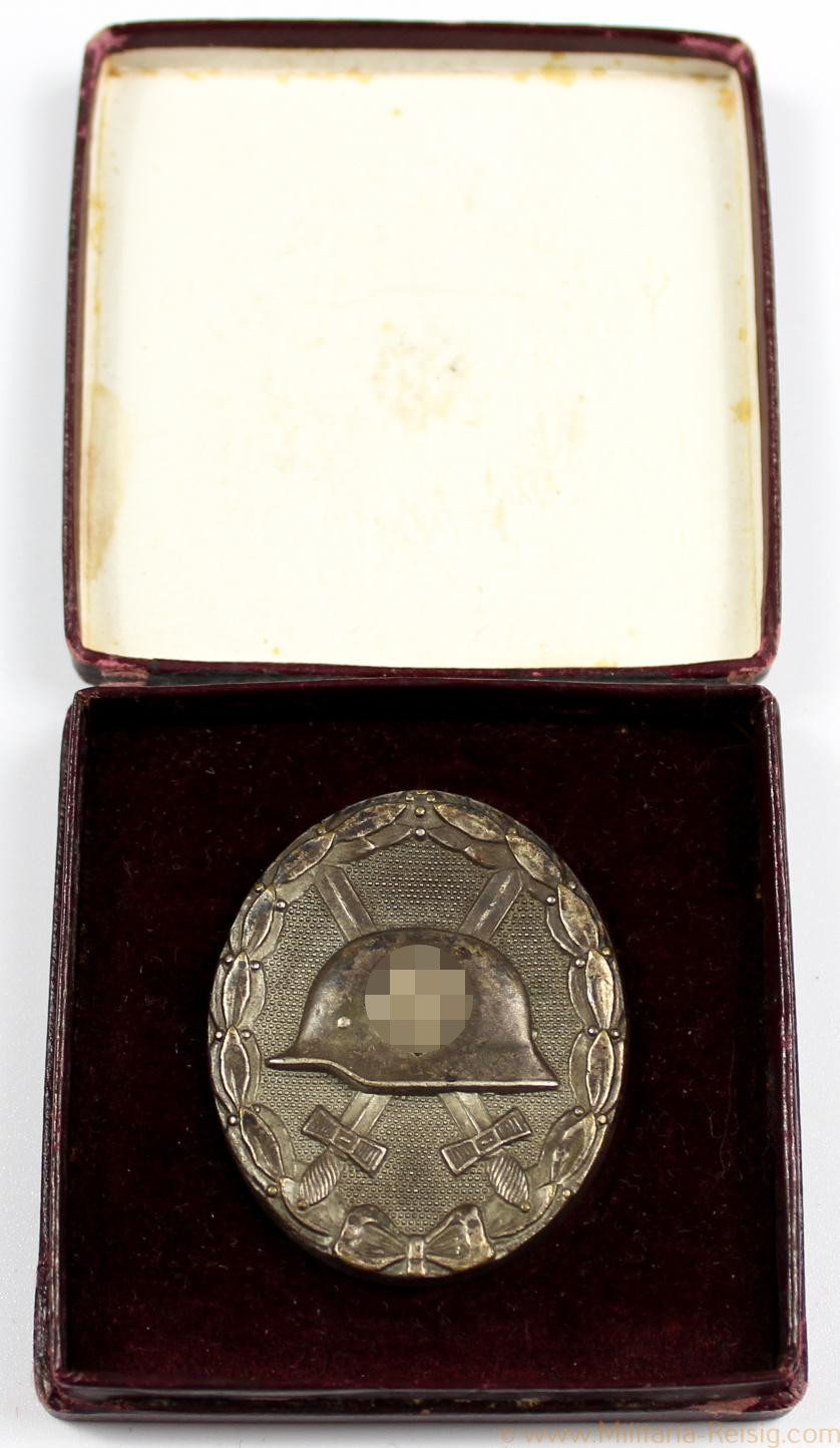 Verwundetenabzeichen in Silber im Etui, Herst. 4