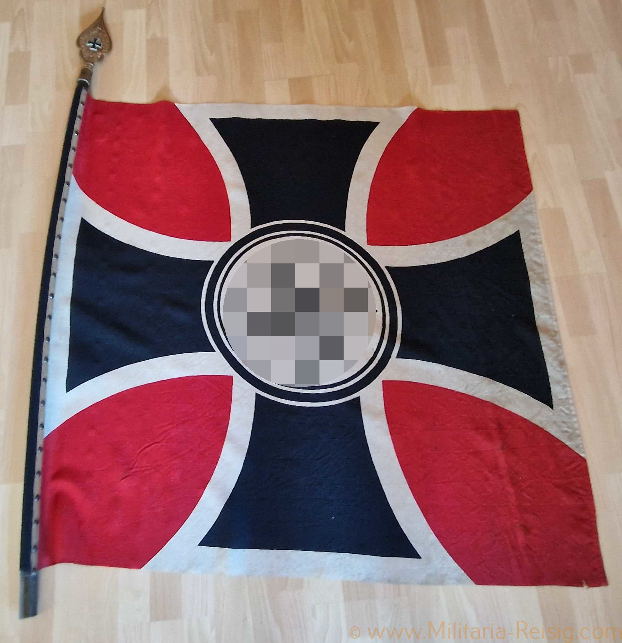 Fahne NS Reichskriegerbund (NSRKB) mit Fahnenstange und Fahnenspitze