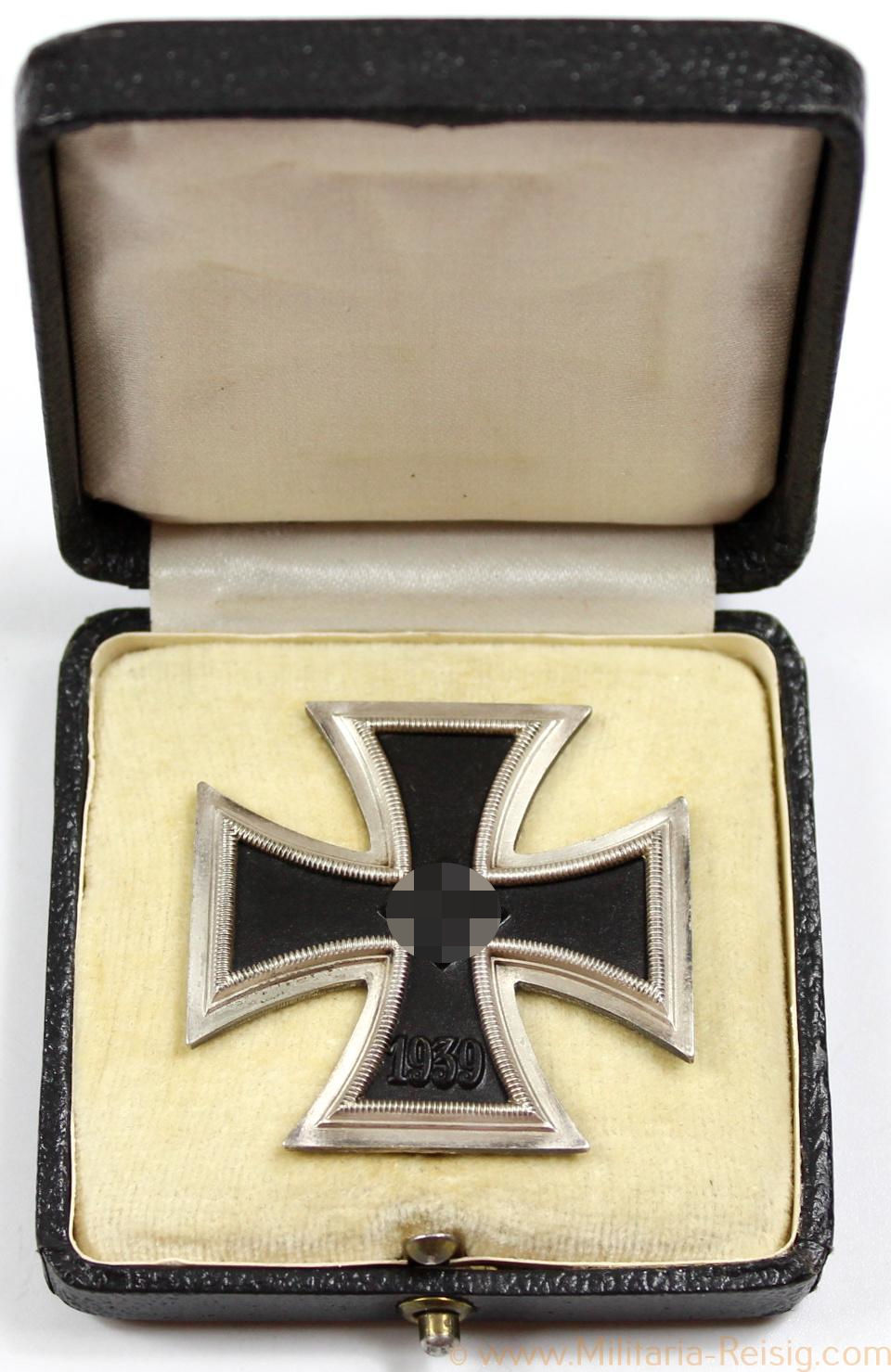 Eisernes Kreuz 1. Klasse 1939 im Etui, Hersteller 4 und L/16 