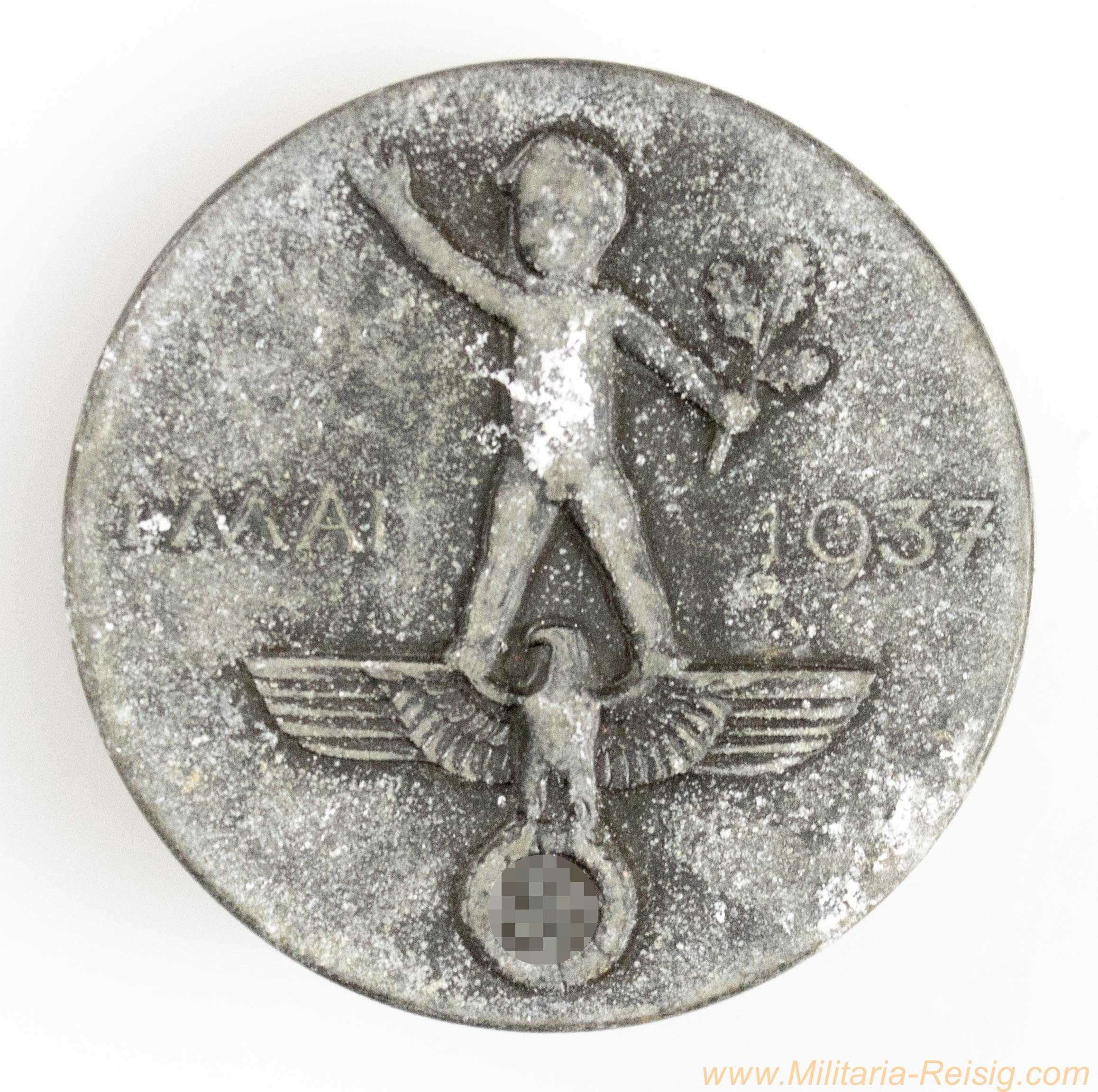 Abzeichen Tag der Arbeit 1937, Hersteller Scheideanstalt, Oberstein