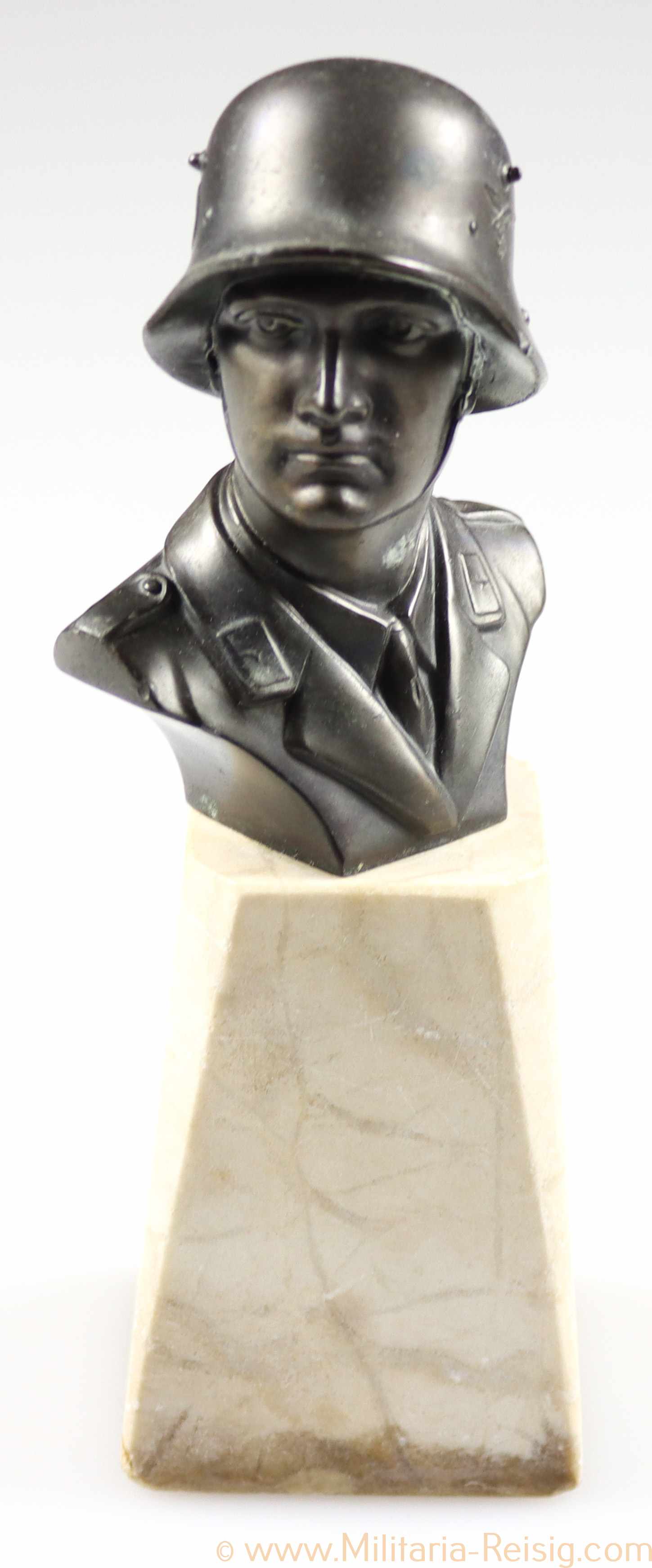 Luftwaffe Soldatenbüste als Schreibtischdekoration