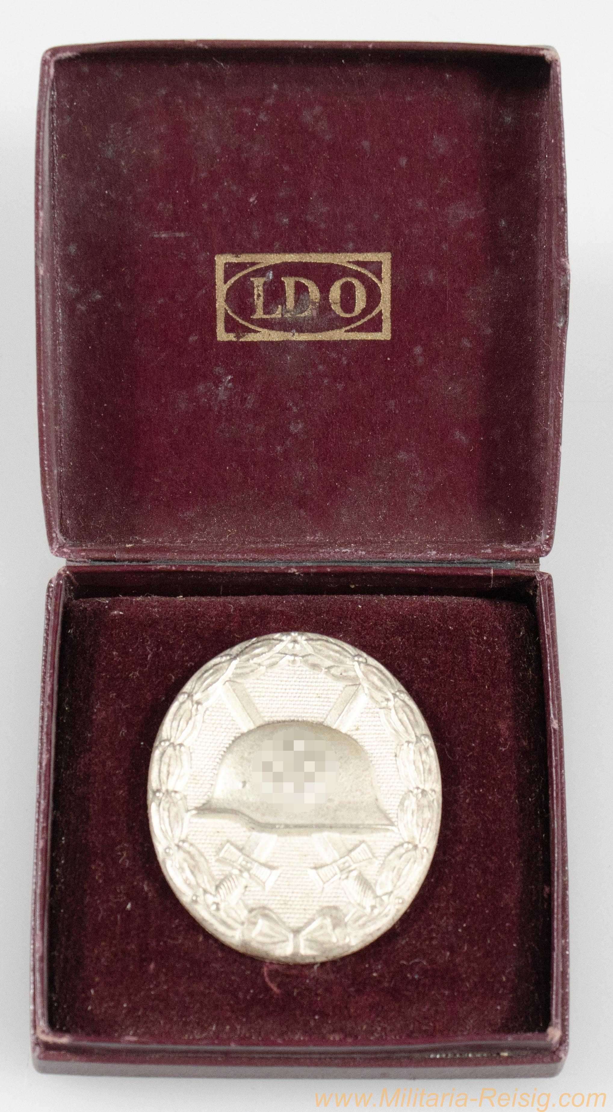 Verwundetenabzeichen in Silber im LDO-Etui, Hersteller Steinhauer & Lück, Lüdenscheid