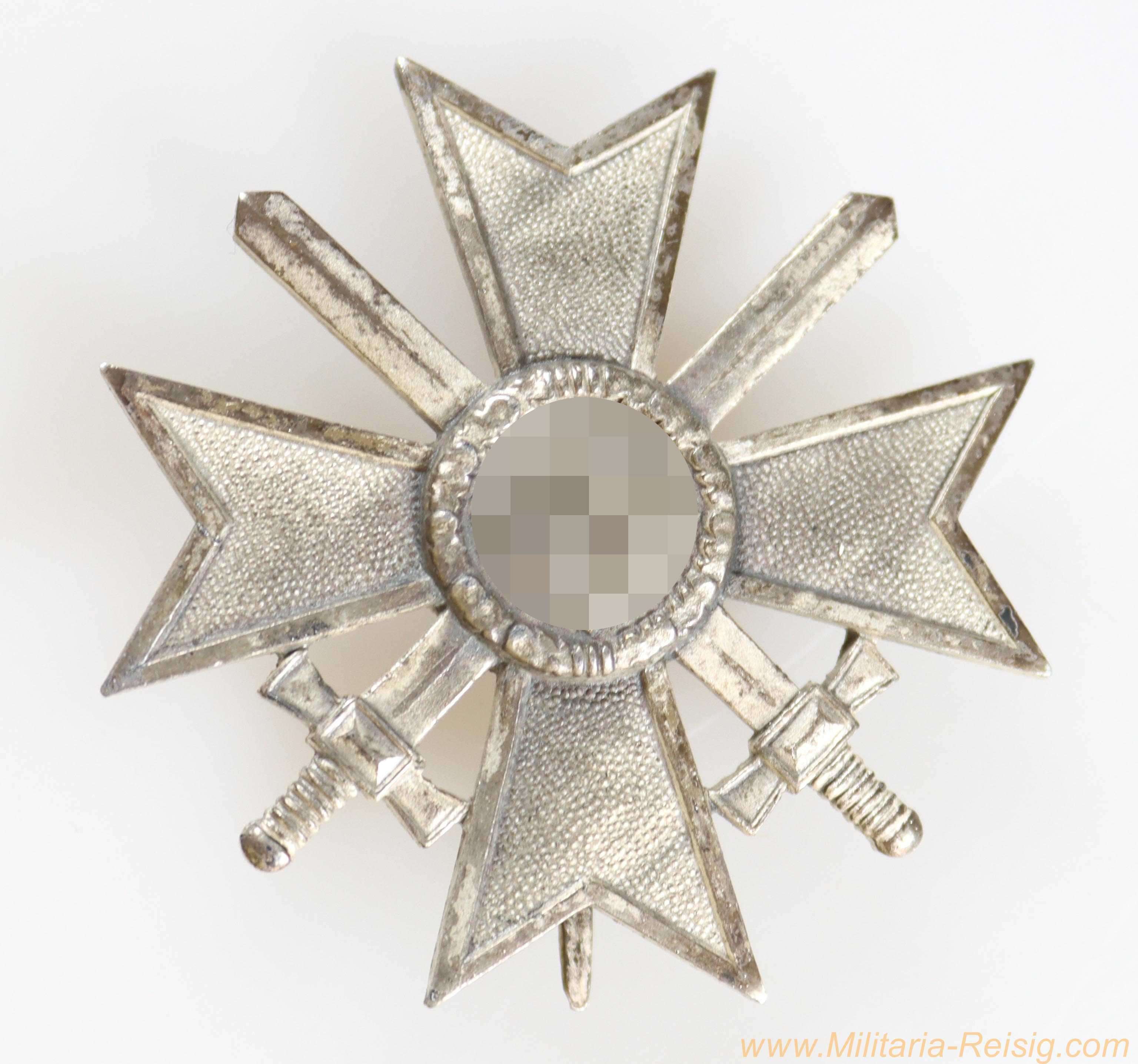 Kriegsverdienstkreuz 1. Klasse mit Schwertern 1939, Hersteller 3