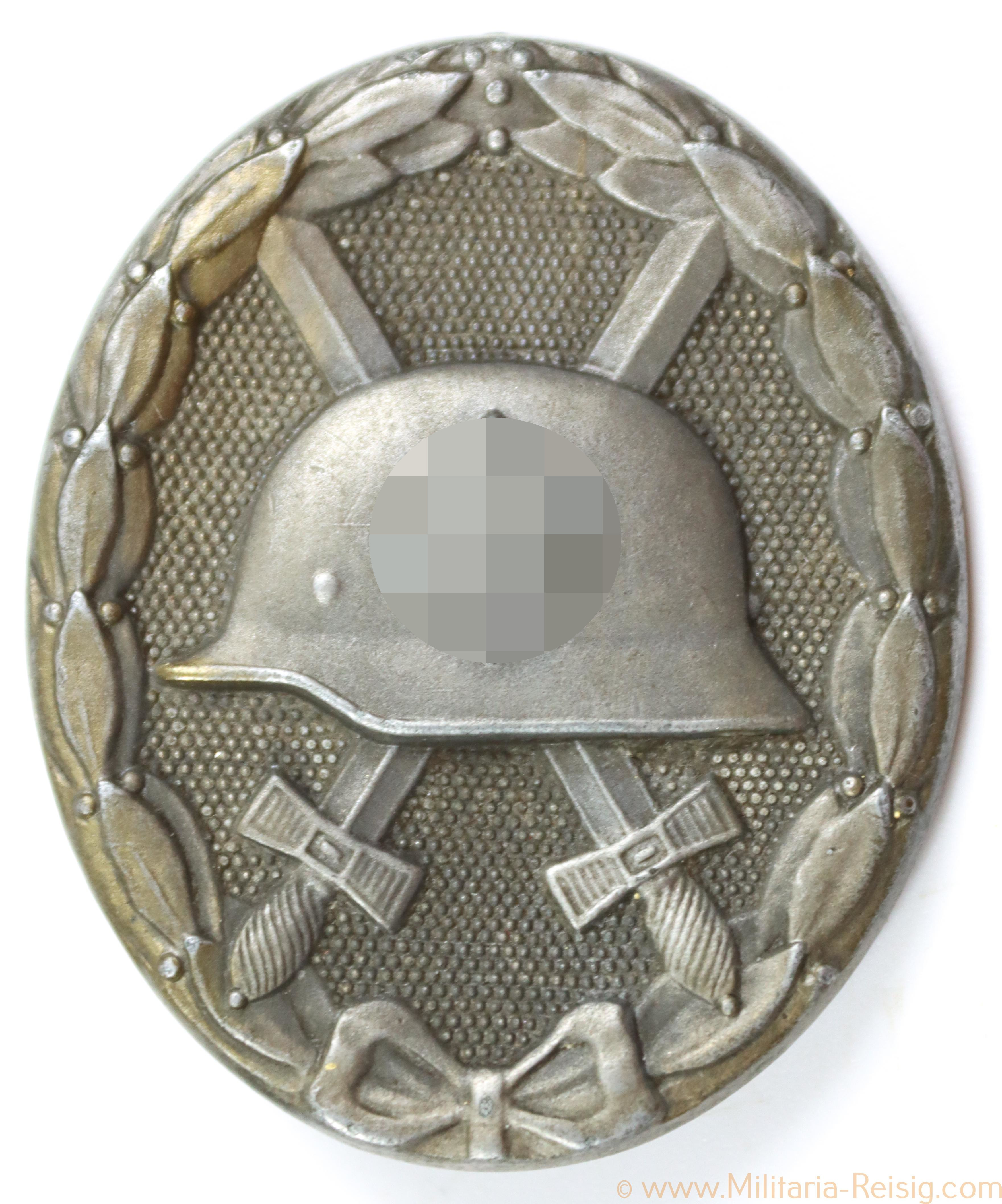 Verwundetenabzeichen in Silber, Hersteller 4