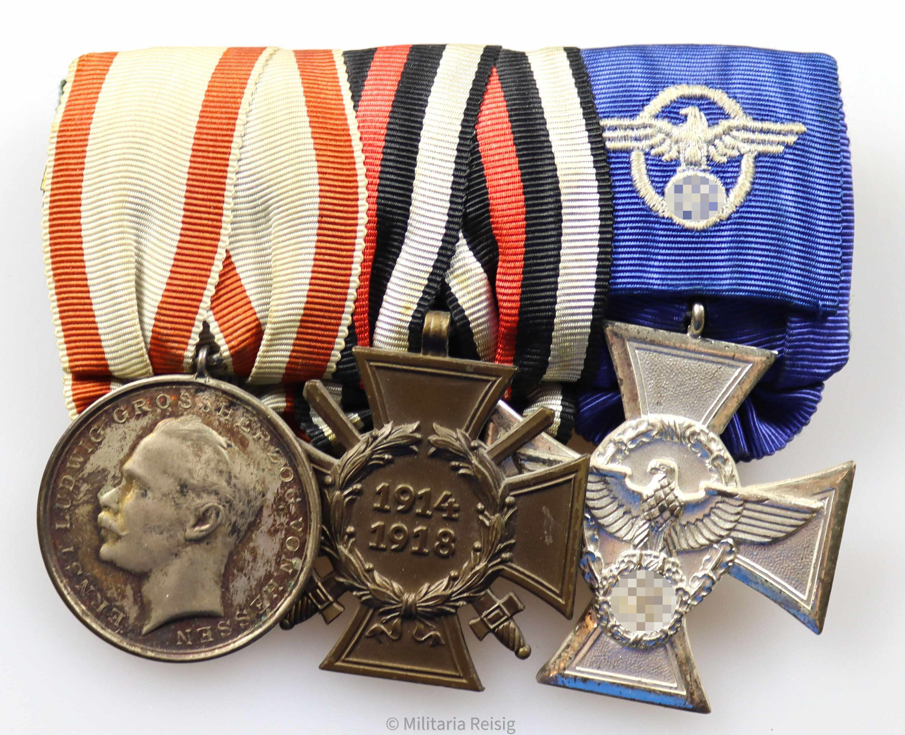 Ordensspange mit 3 Auszeichnungen