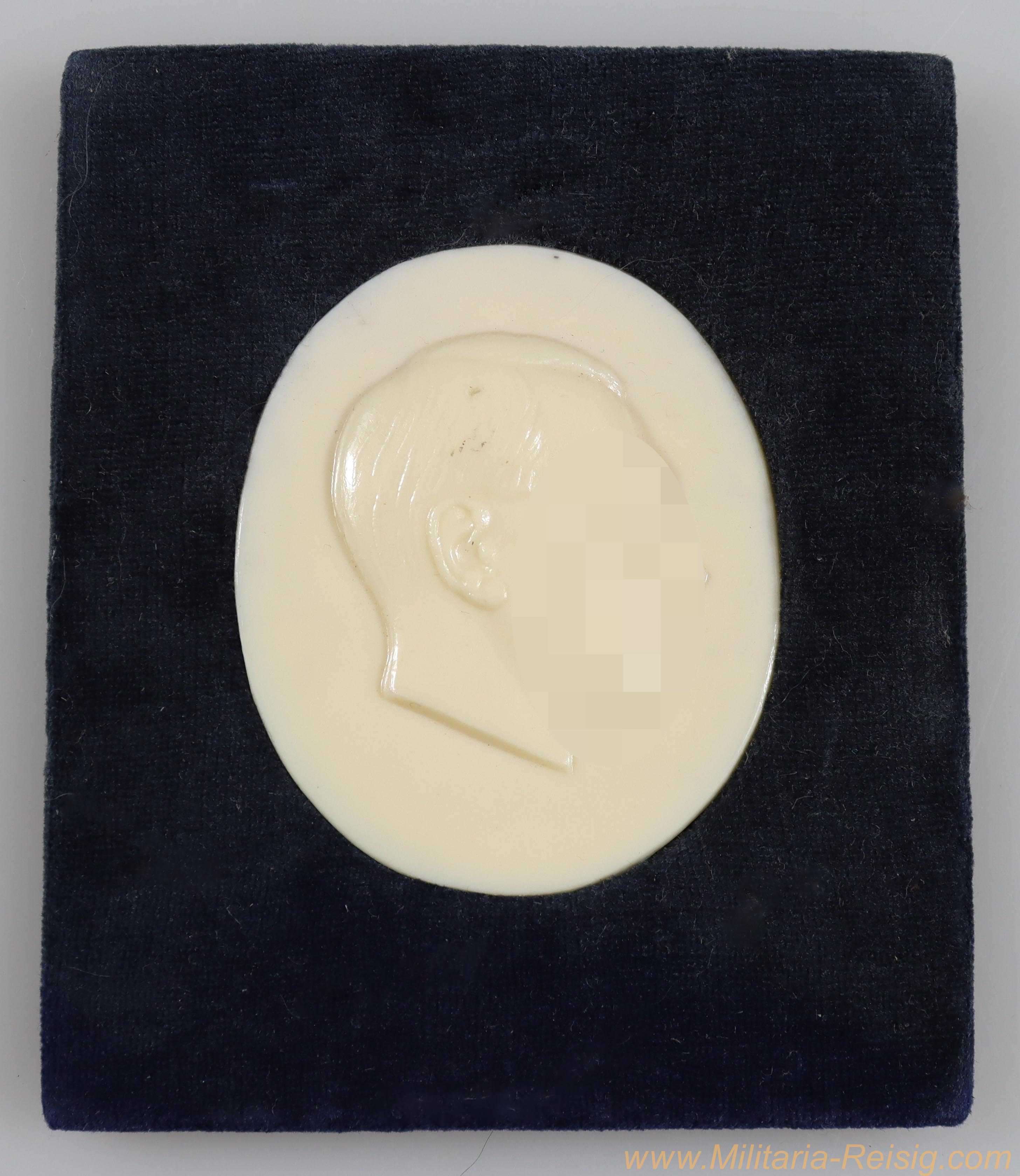 Plakette "Adolf Hitler"